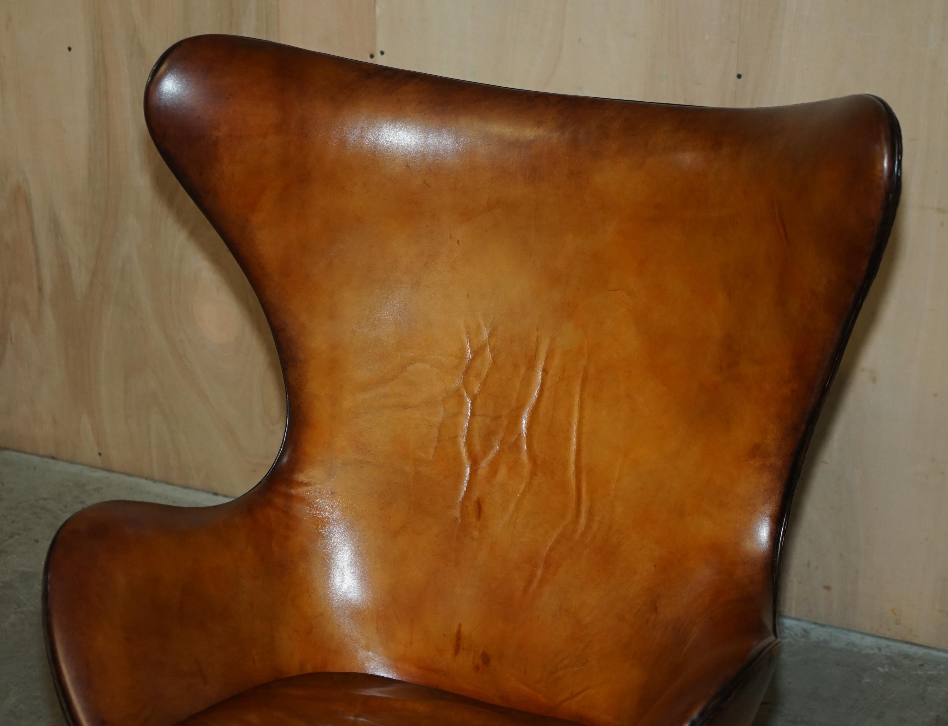 Mid-Century Modern ORIGINAL FULLY RESTORED 1968 FRITZ HANSEN EGG CHAiR & FOOTSTOOL IN BROWN LEATHER For Sale