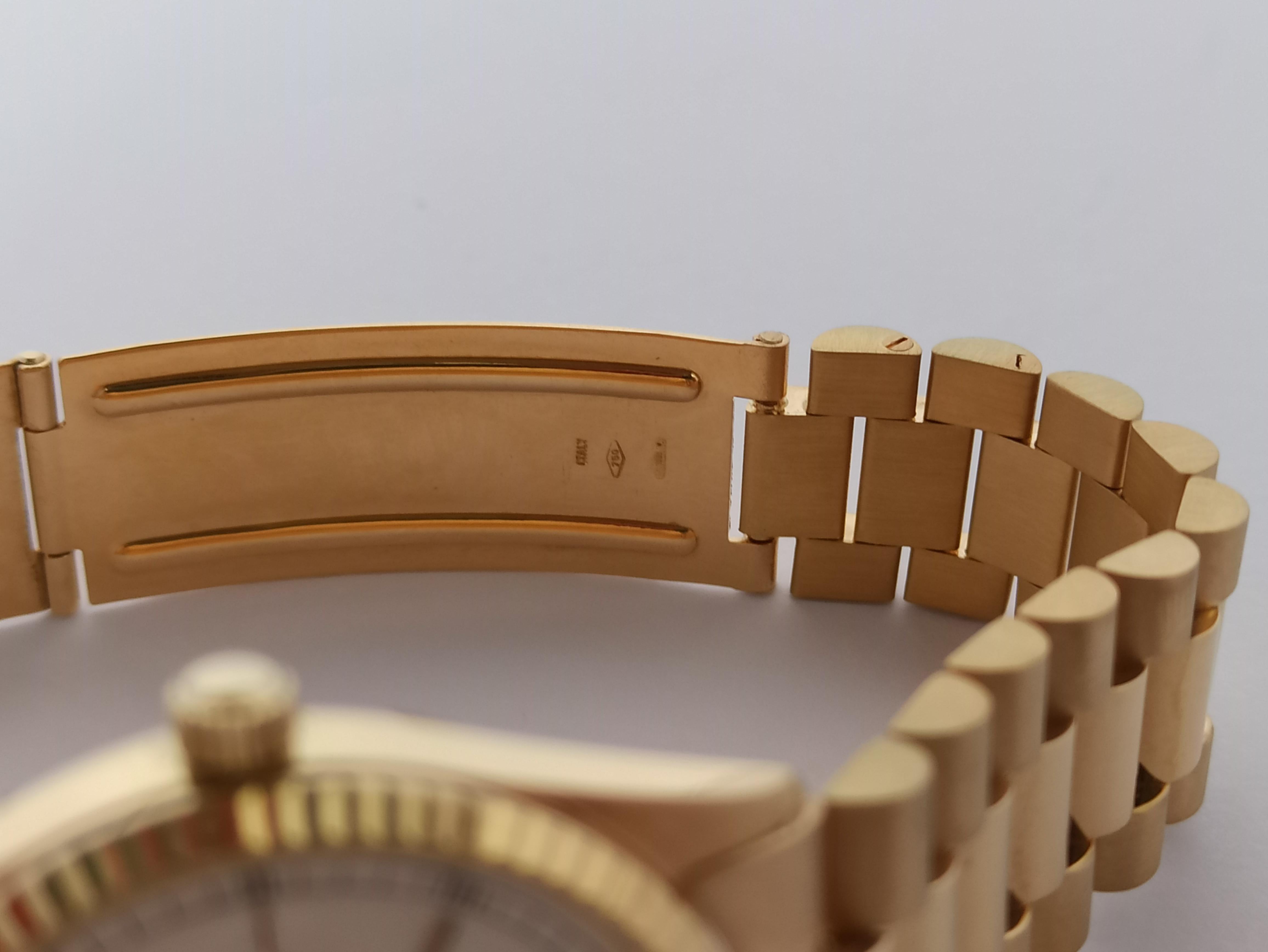 Original Geneve, DayDate Style 18 Karat Solid Gold Wristwatch President Bracelet In New Condition For Sale In Mestre Venezia, IT