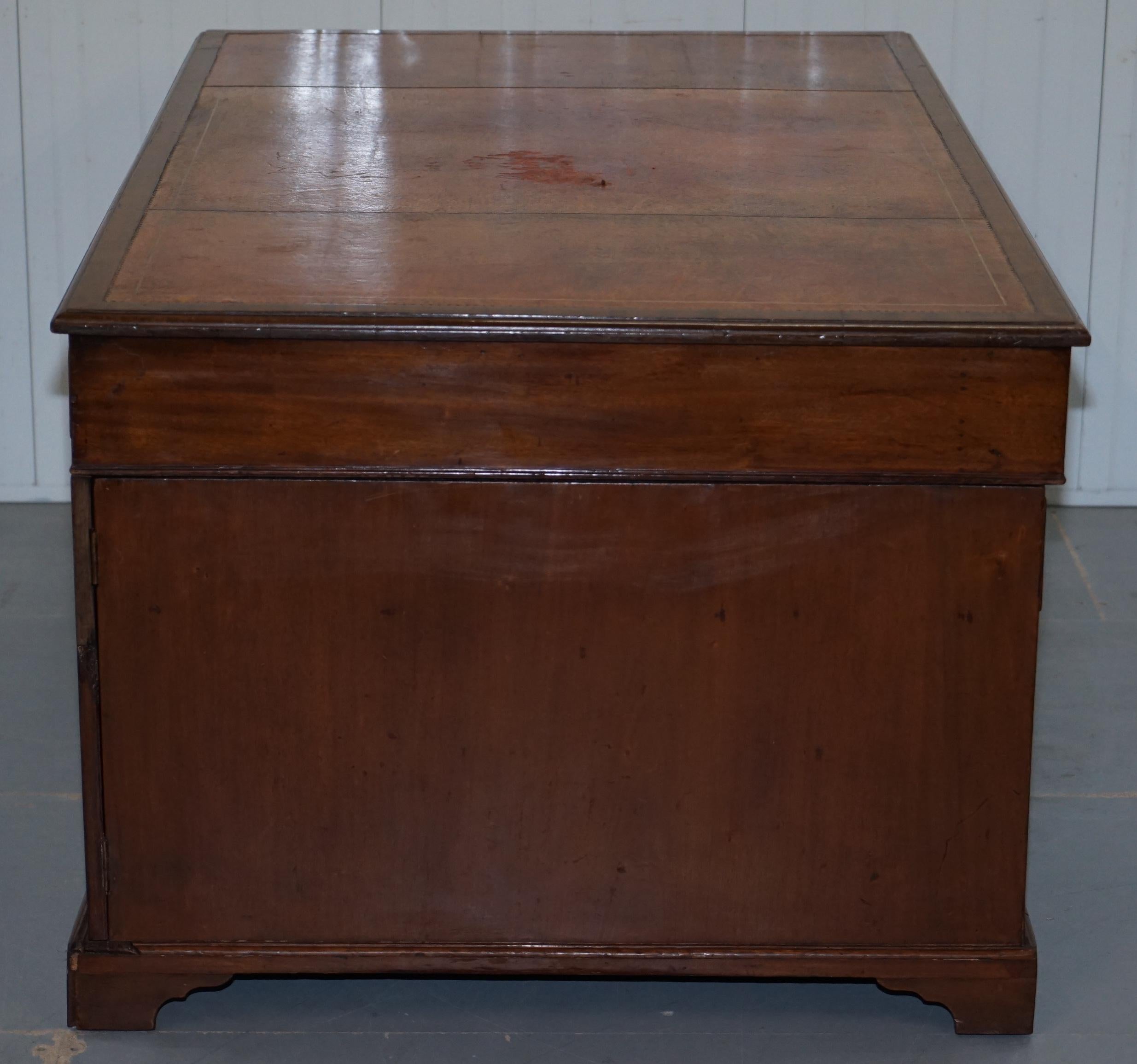 Original George III circa 1780 Double Sided Walnut Partner Desk Lion Head Handle For Sale 1