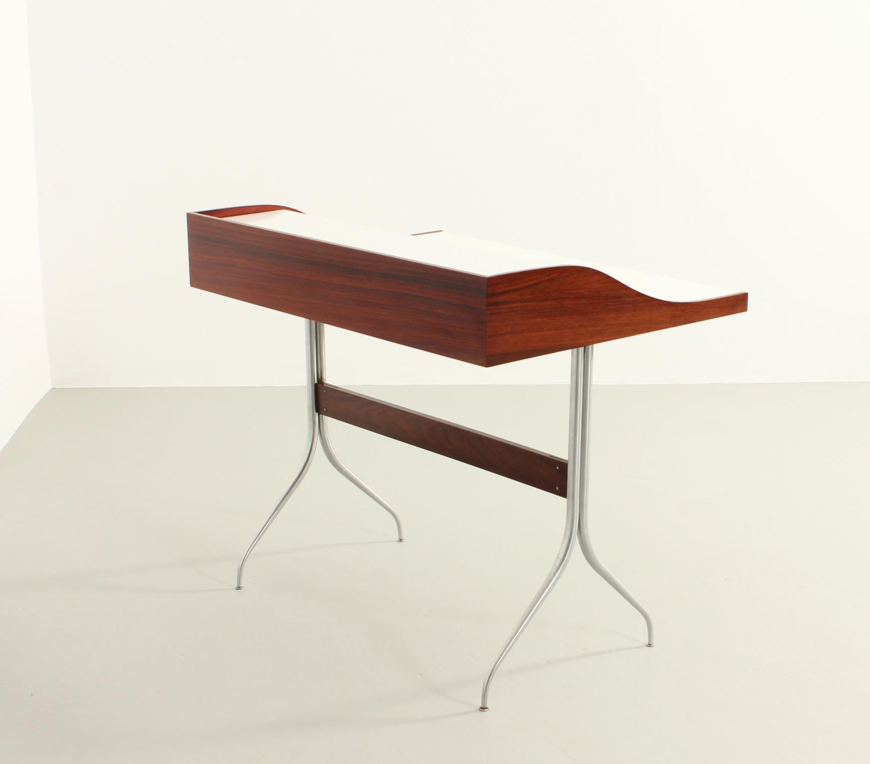Original George Nelson Swag Leg Desk for Herman Miller, 1954 6