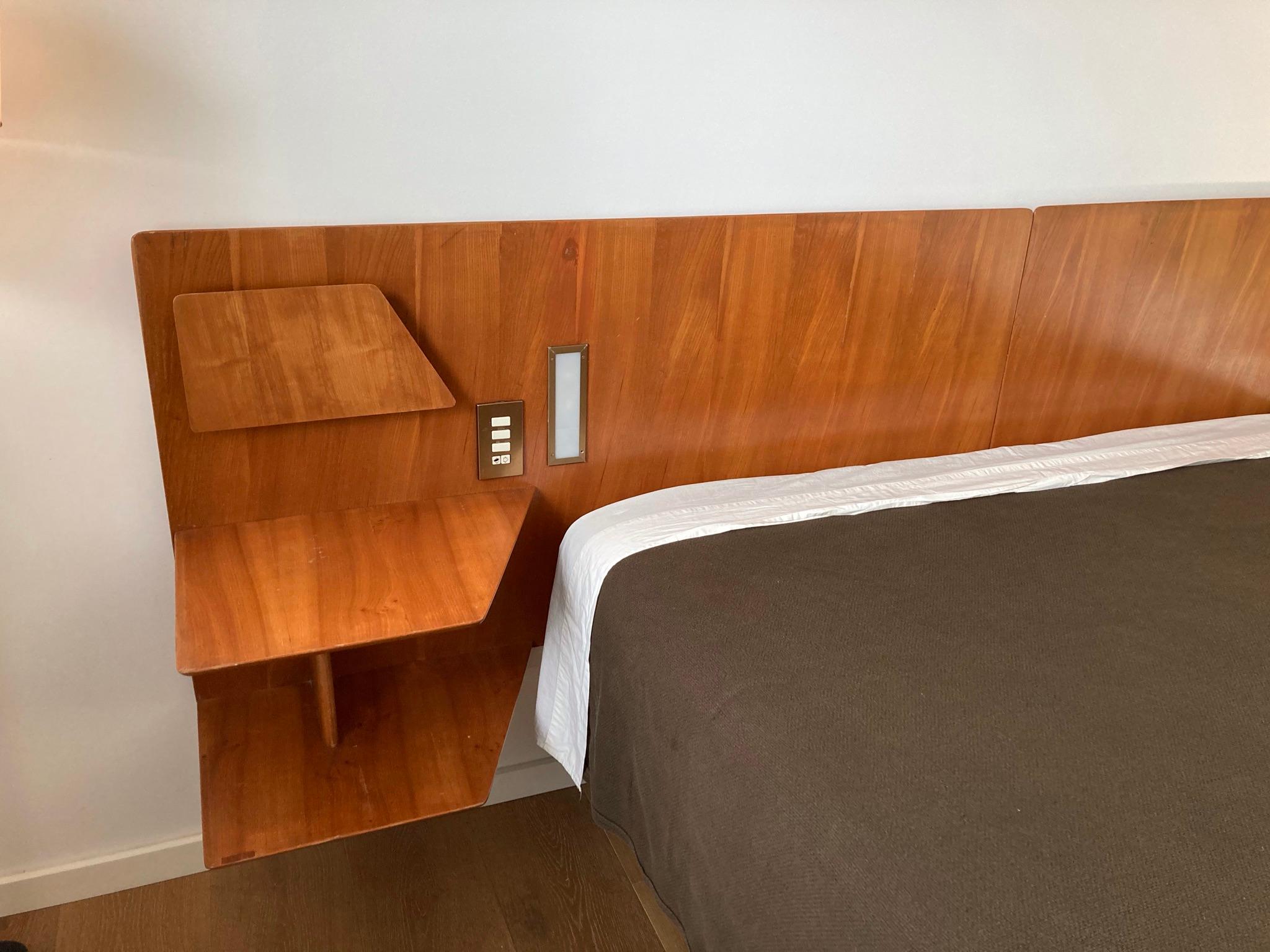 Original Gio Ponti Headboards from Hotel Royal, Napoli In Good Condition In Miami, FL
