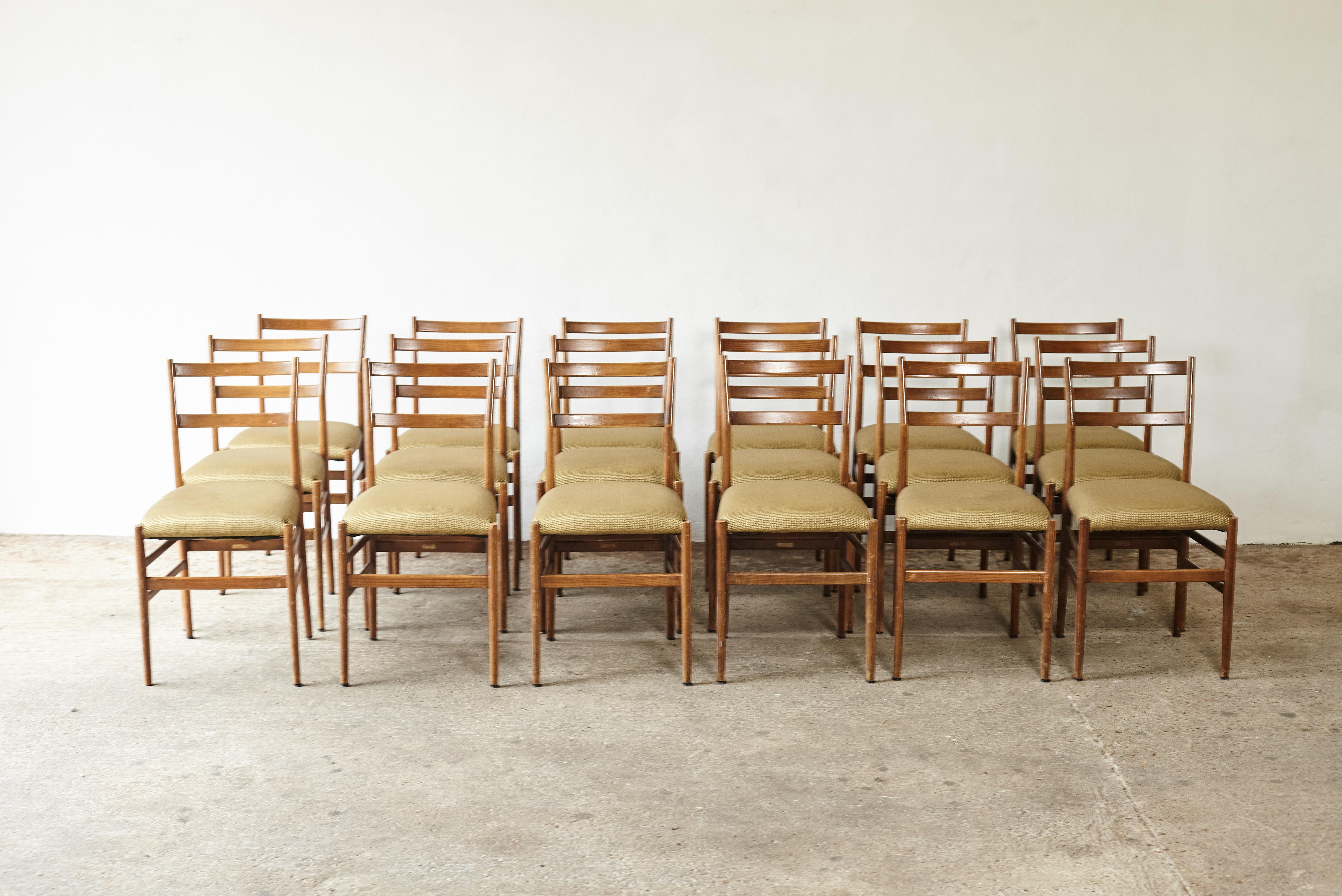 Original Gio Ponti Leggera Model 646 dining chairs, all marked 'Figli di Amedeo Cassina', Italy, 1950s. In original condition with original upholstery. Good structural condition but some wear / bruising to the finish on the wood frames so