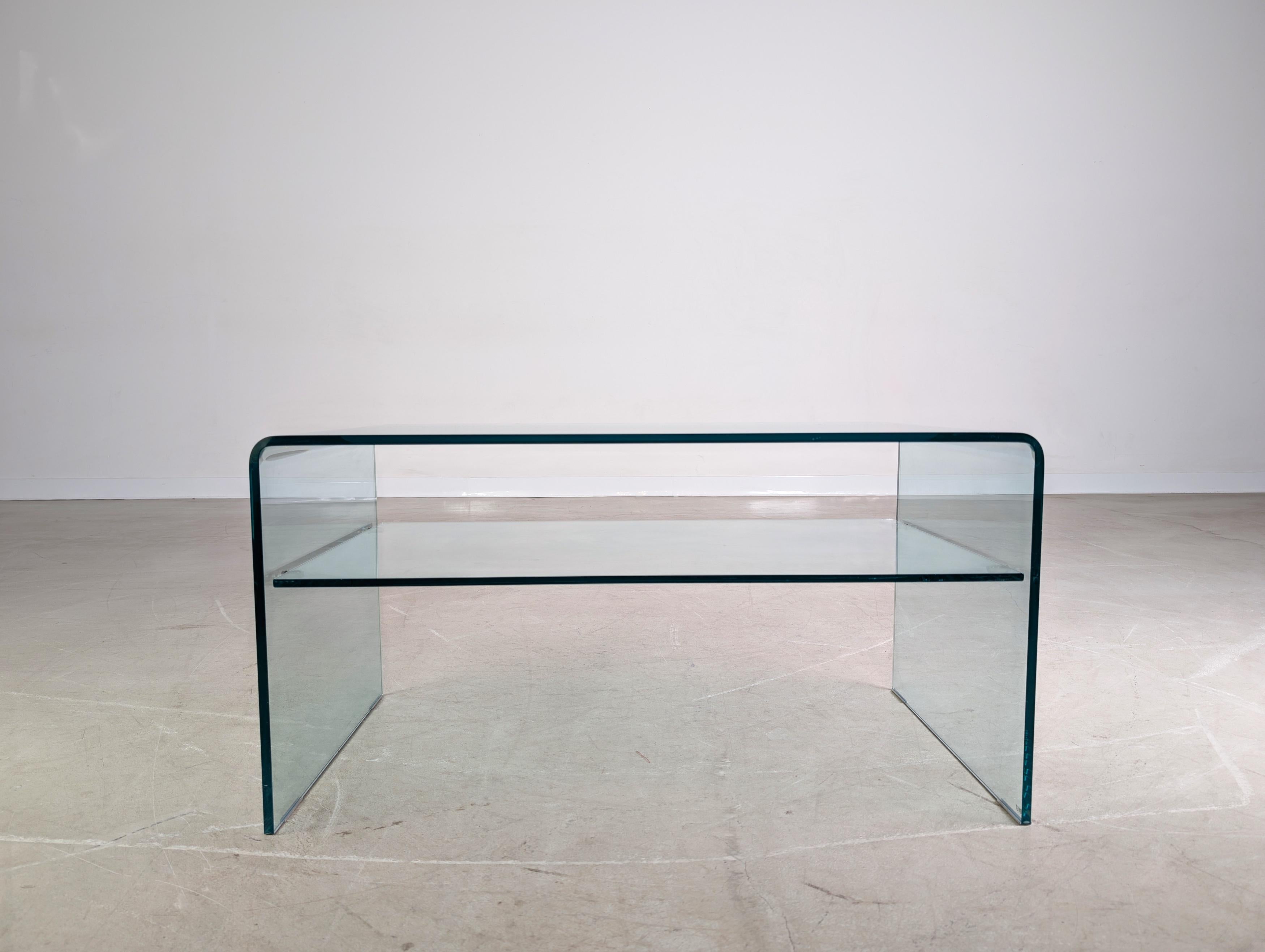 Original Glas Couchtisch Sovet Italia Design Beistelltisch Posmoderno en venta