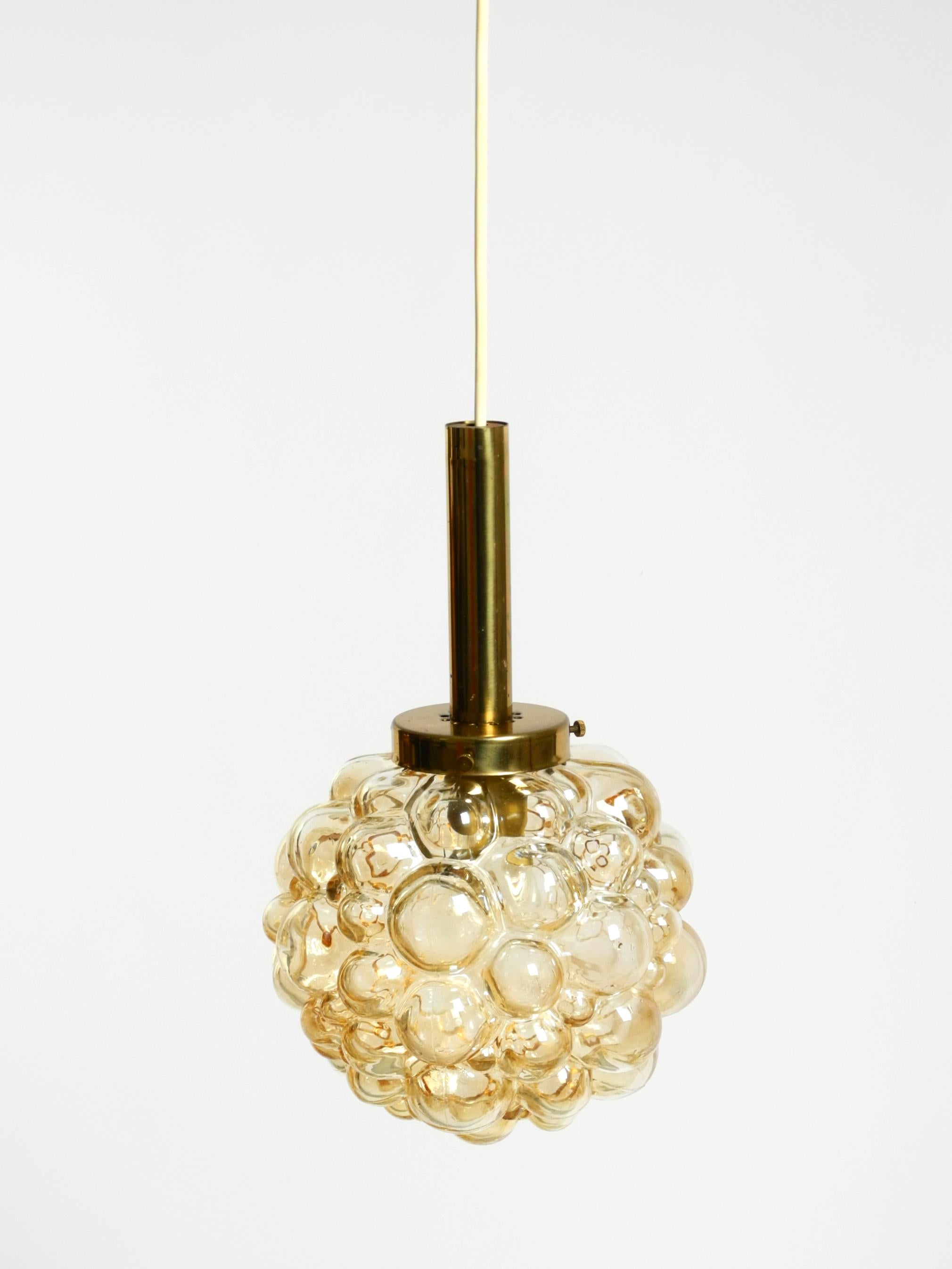 Ottone Lampada a sospensione a bolle di vetro originale degli anni '60  Prodotto da Limburg in vendita