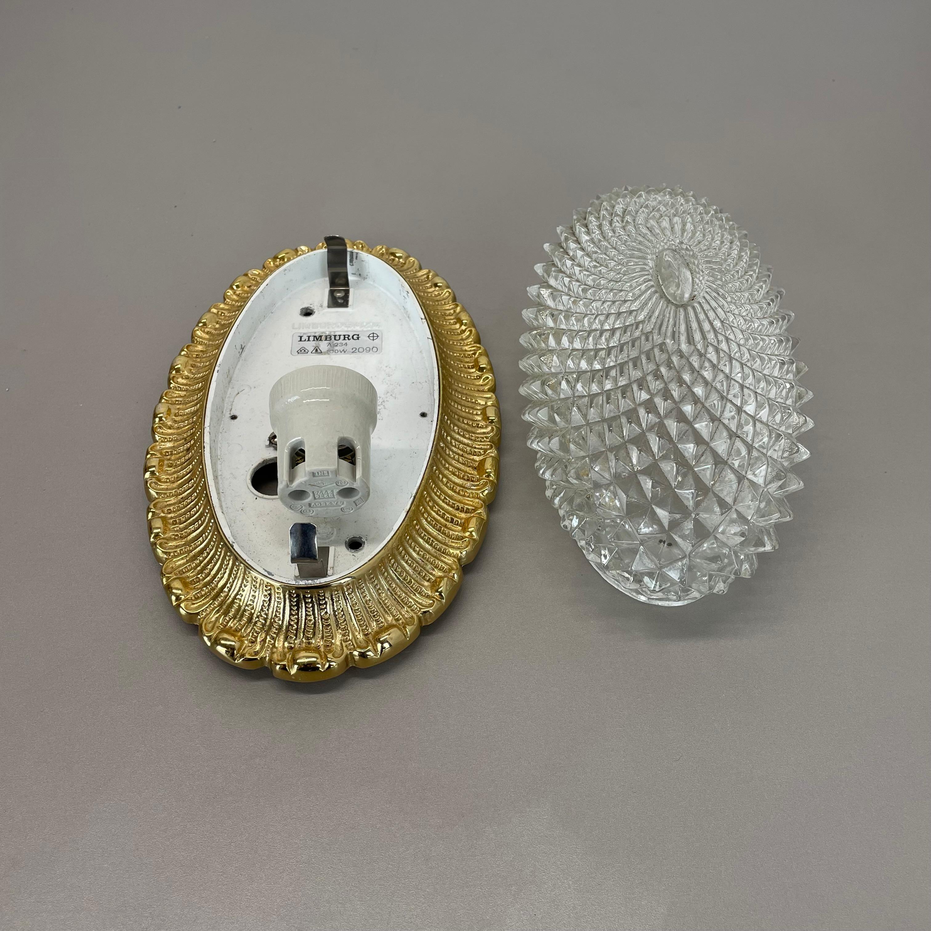 Originale applique in vetro dorato di Glashütte Limburg, anni '70 in vendita 1