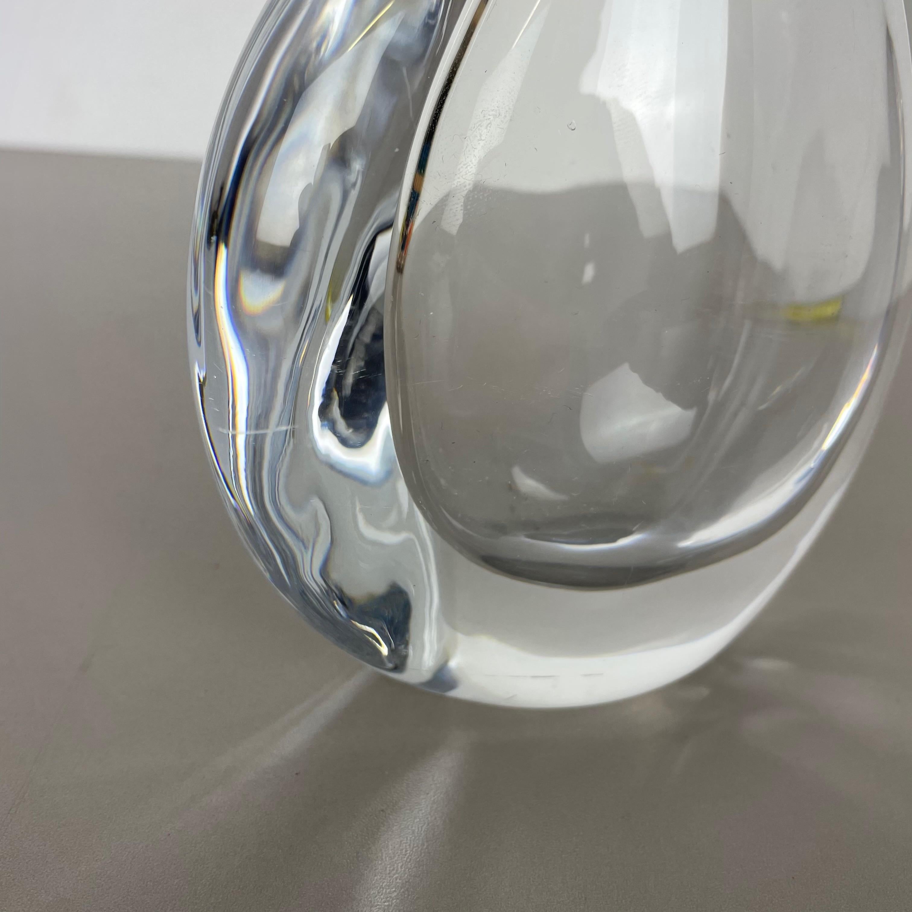 Original Göran Wärff Drop 2, 1kg Glass Object Vase for Kosta Boda AB Sweden, 1960 3