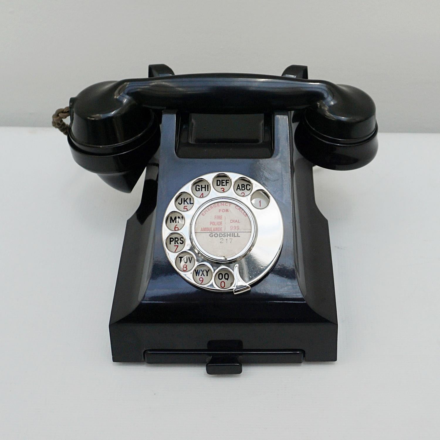 English Original GPO Model 332L Black Bakelite Telephone