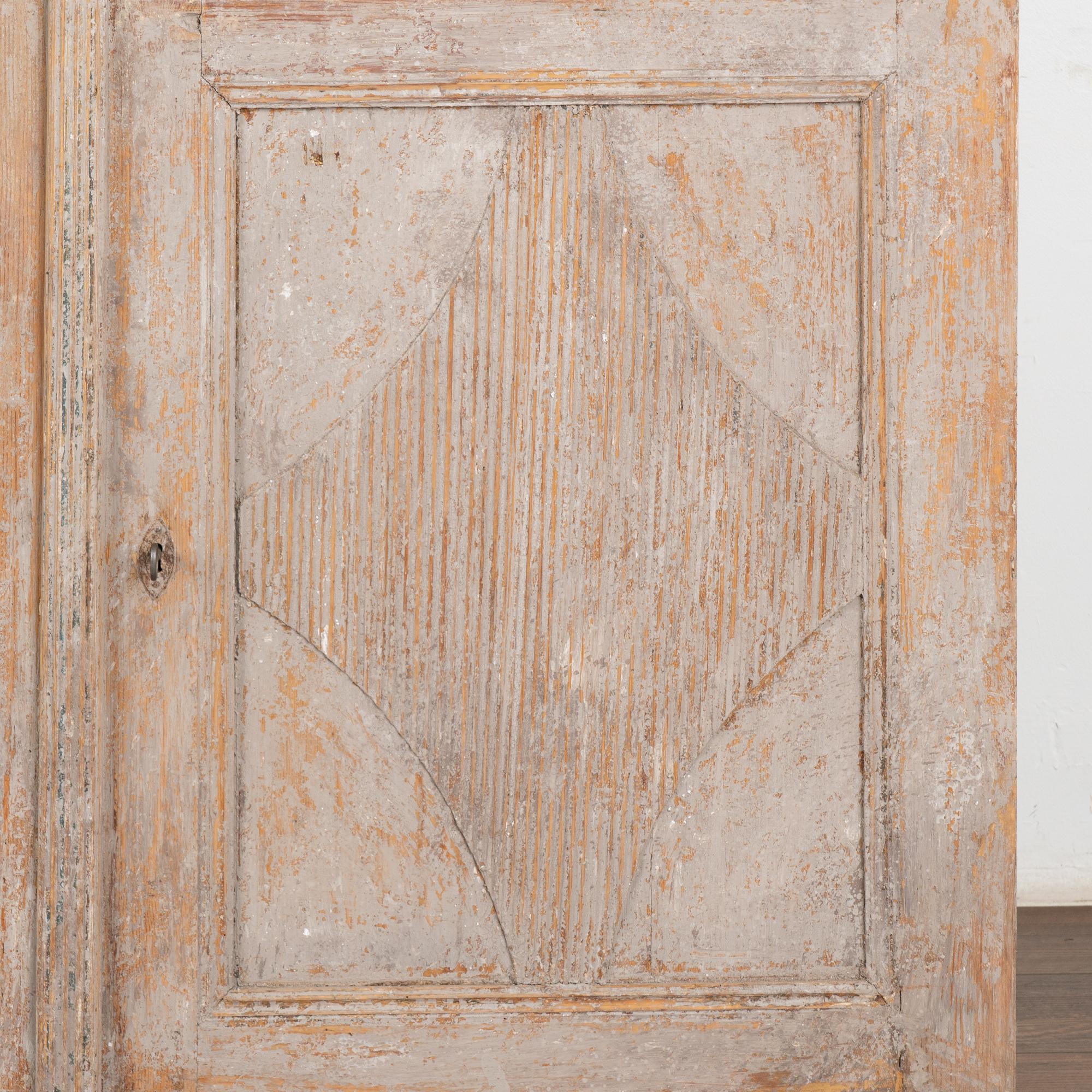 Original Gray Painted Gustavian Sideboard Buffet, Sweden circa 1840-60 5