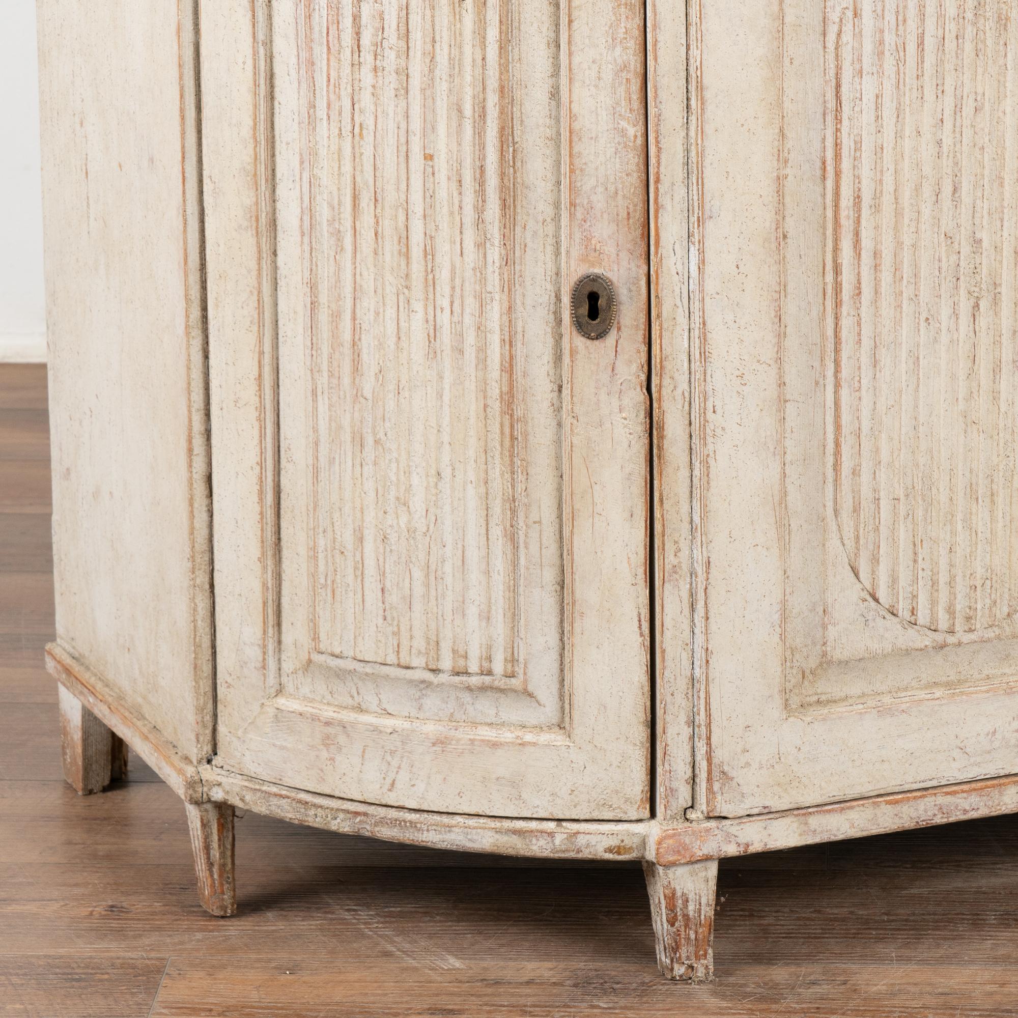 Original Gray Painted Gustavian Sideboard Buffet, Sweden circa 1840-60 5