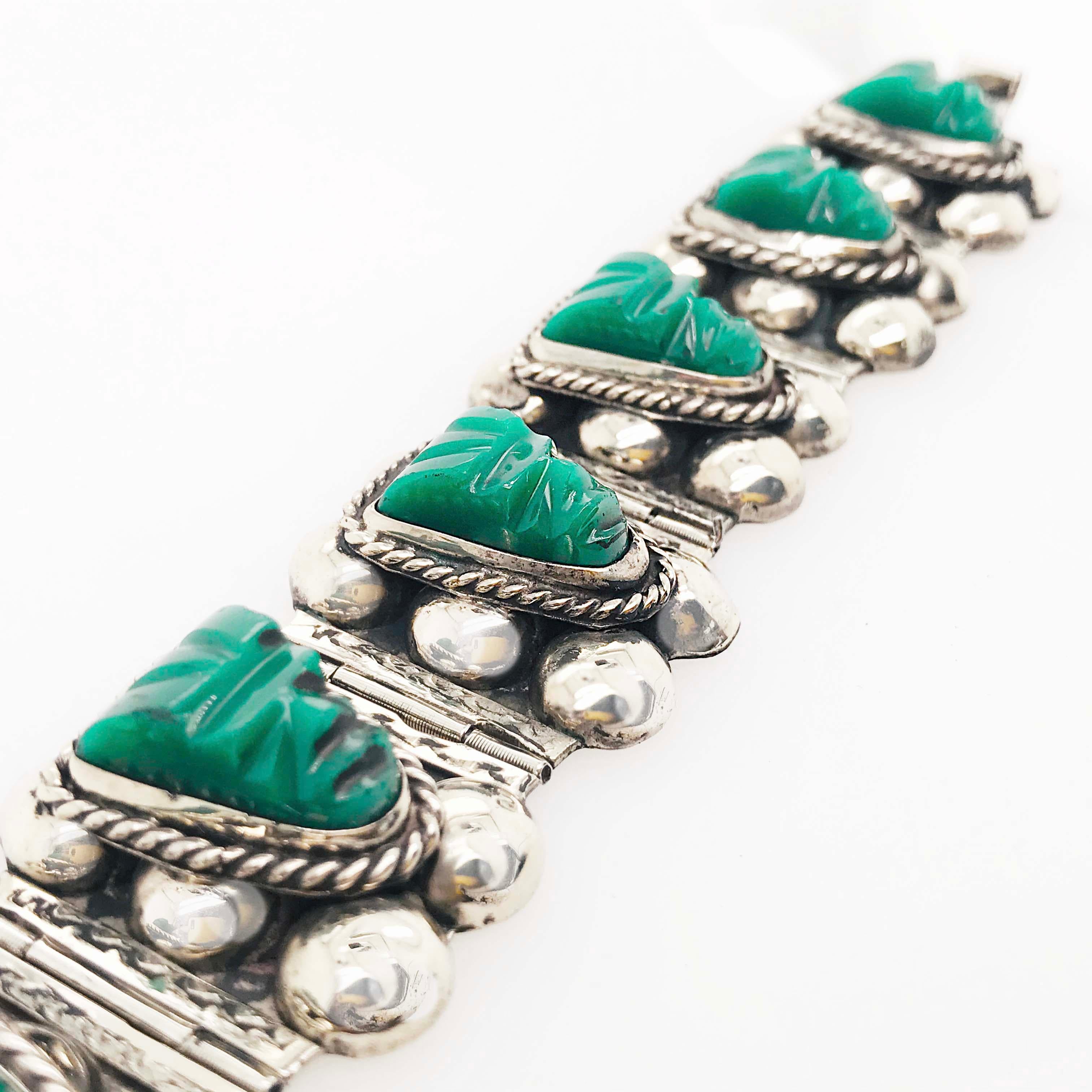 Maßgefertigtes Sterlingsilber-Armband mit grüner Chalcedonmaske, Mexiko-Maske 4