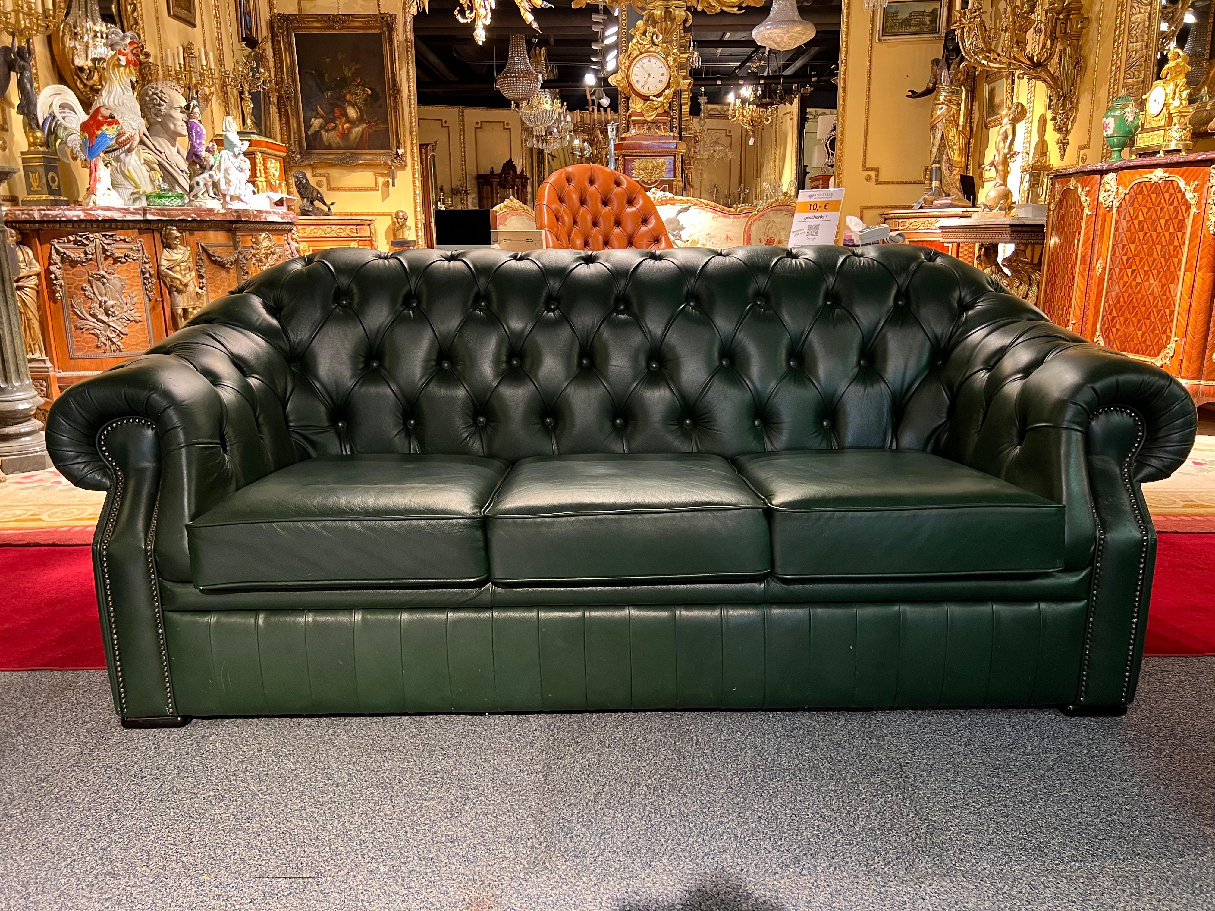 English Original Green Chesterfield Set Kent Modell Three and Two Seater and Armchair For Sale