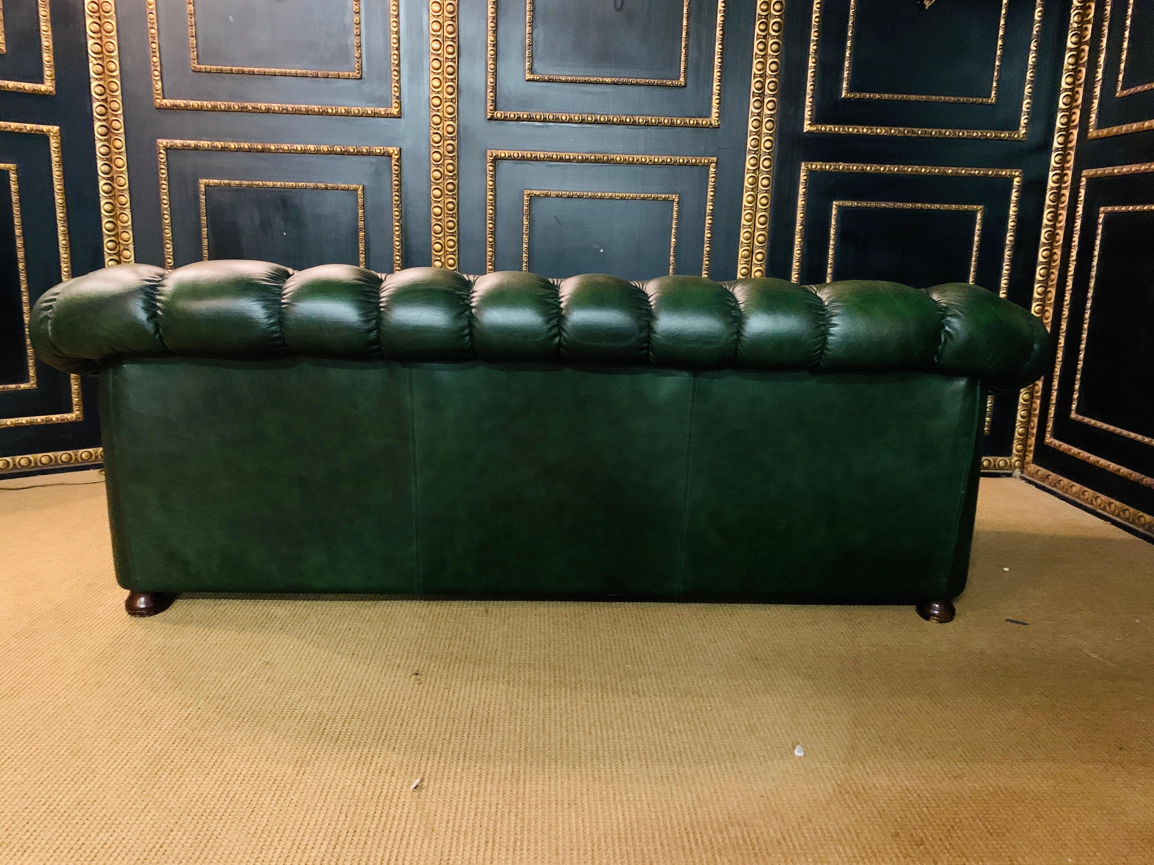 Original Green Chesterfield Sofa from the 80's 7