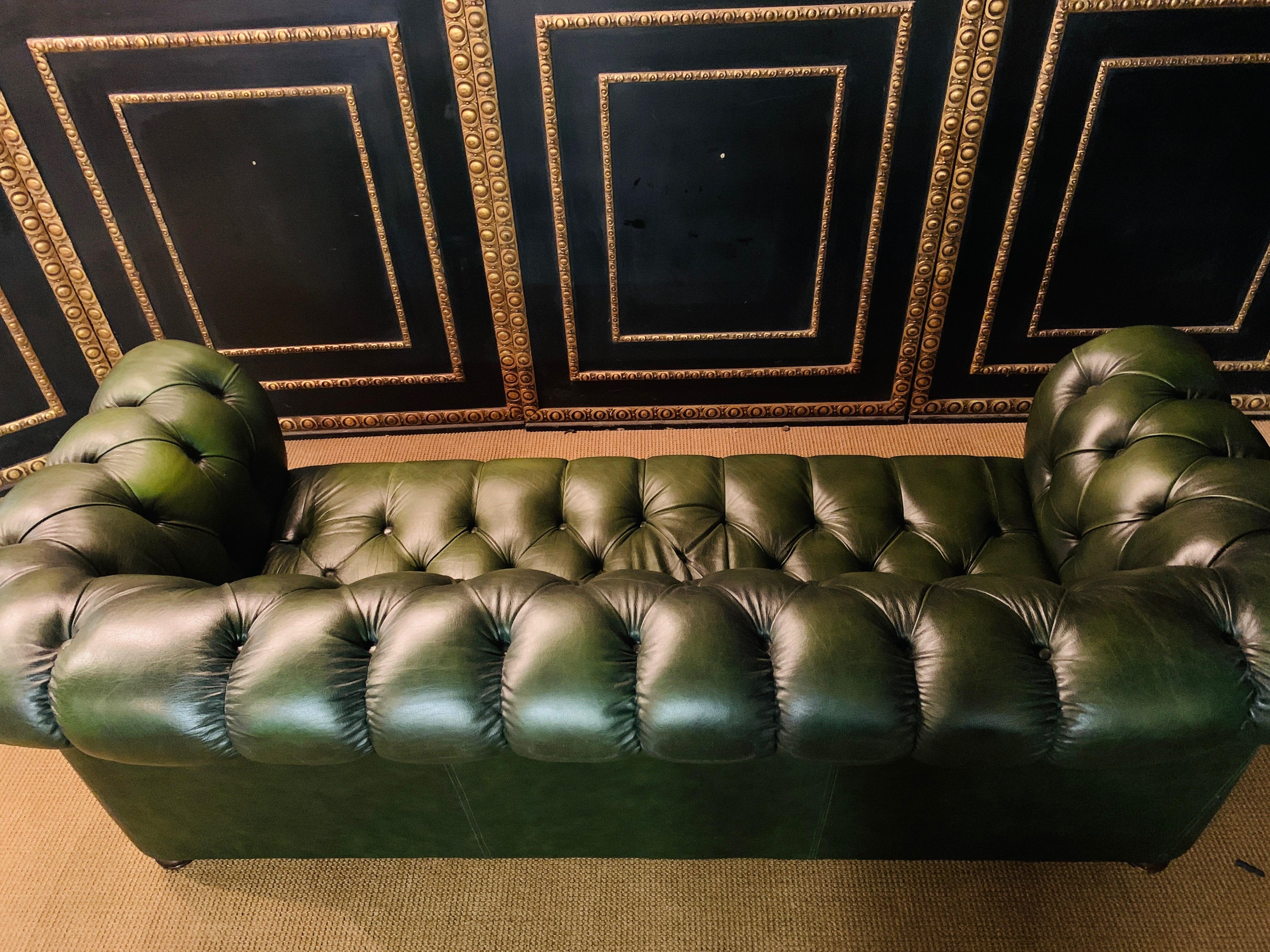 Original Green Chesterfield Sofa from the 80's 9