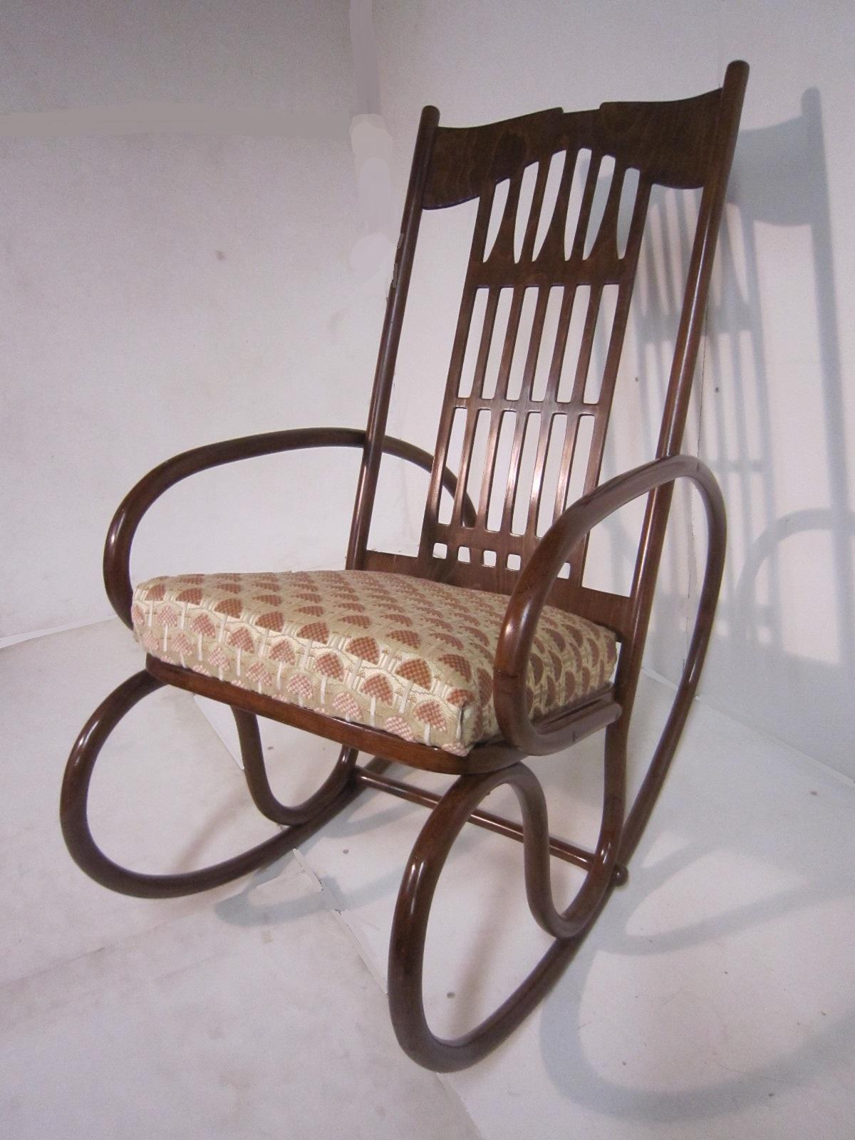 Original Gustav Siegel Bentwood Rocking Chair / Lounge, Jacob & Josef Kohn For Sale 8