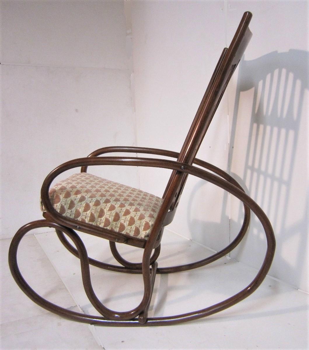 Sedia a dondolo / salotto originale in legno di Gustav Siegel, Jacob and Josef Kohn in vendita 9