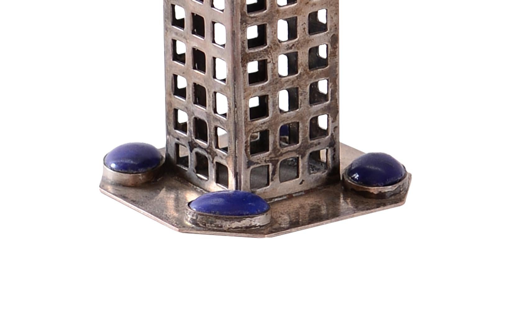 Fatto a mano Originale, marchio di fabbrica. Massiccio portacandele d'argento, Koloman Moser Wiener Werkstätte in vendita