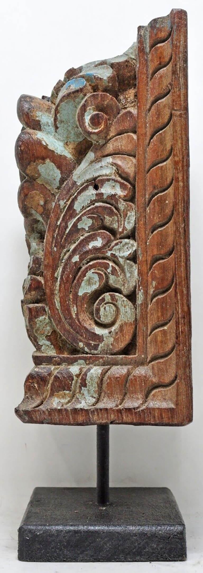 Indian Original Hand-Carved South Asian Antique Architectural Bracket Fragment  For Sale