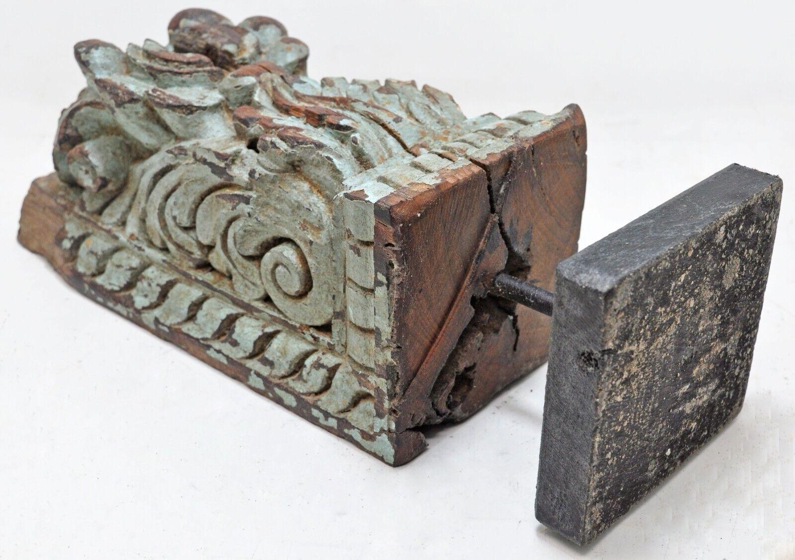 Original Hand-Carved South Asian Antique Architectural Bracket Fragment  For Sale 1