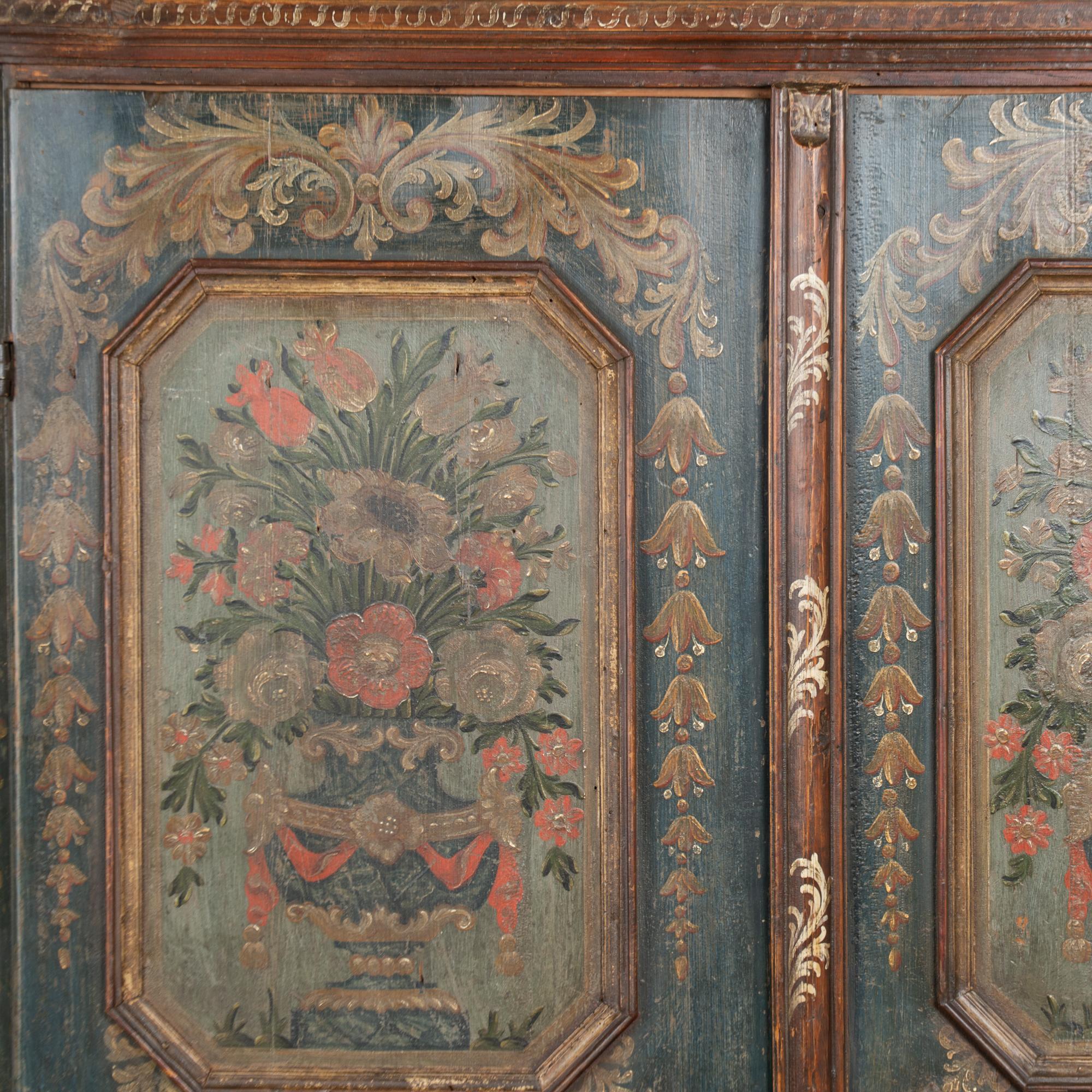 Armoire autrichienne originale à deux portes, peinte à la main, datée de 1773 en vente 1