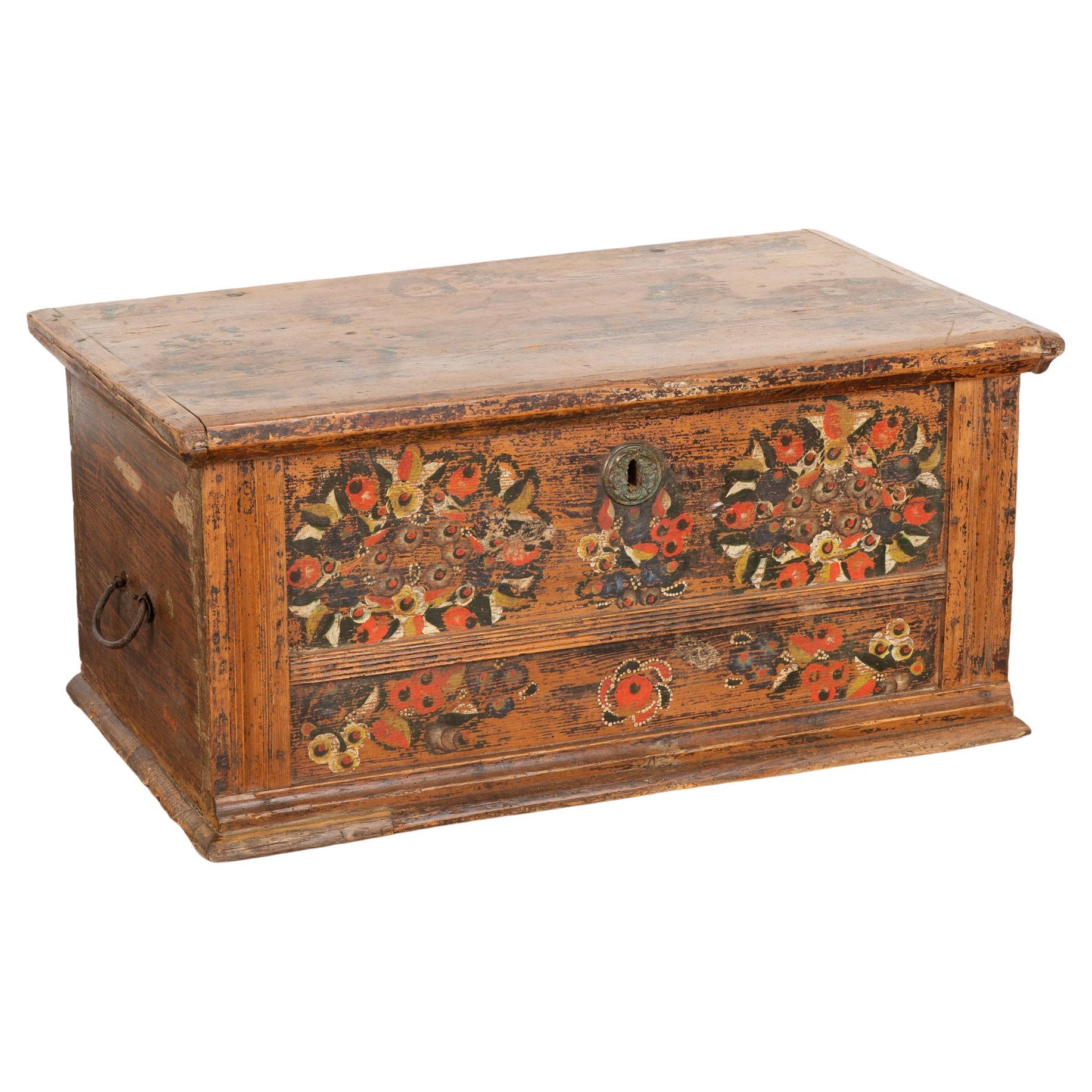 Original Hand Painted Flat Top Pine Trunk With Flowers, Hungary circa 1880 For Sale