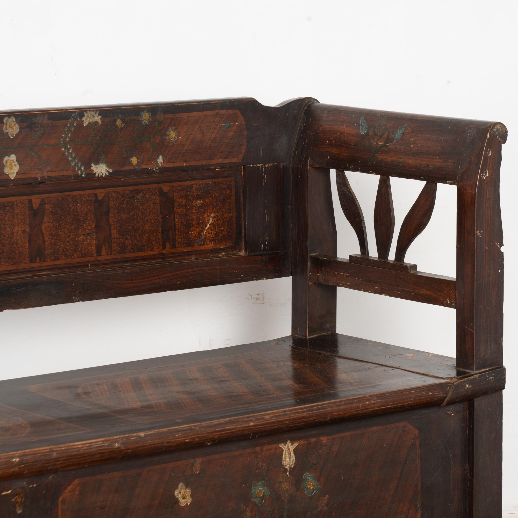 Banc original en pin peint à la main avec rangement, vers 1890-1920 en vente 4