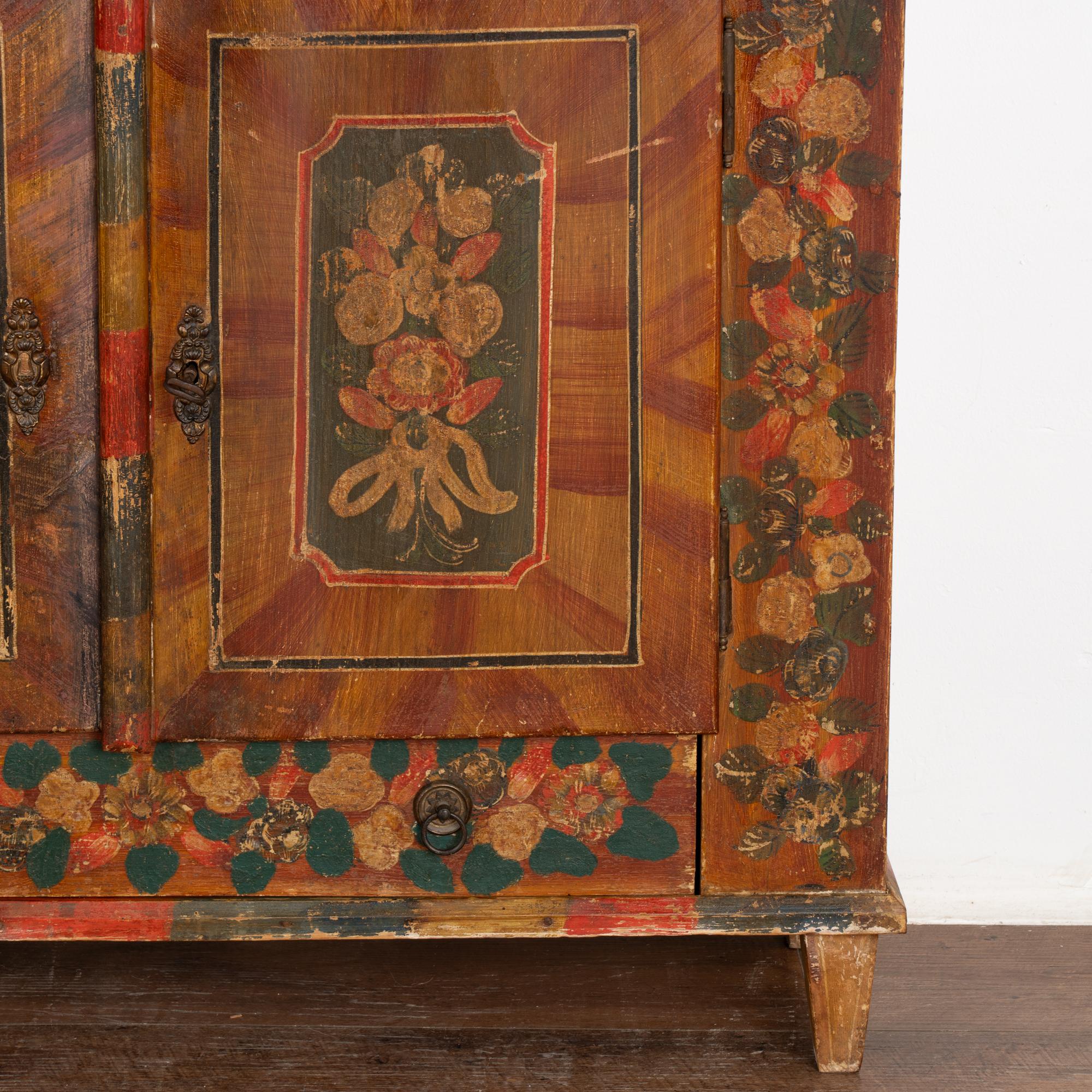 Original Hand Painted Small Cabinet, Austria circa 1800-20 For Sale 2