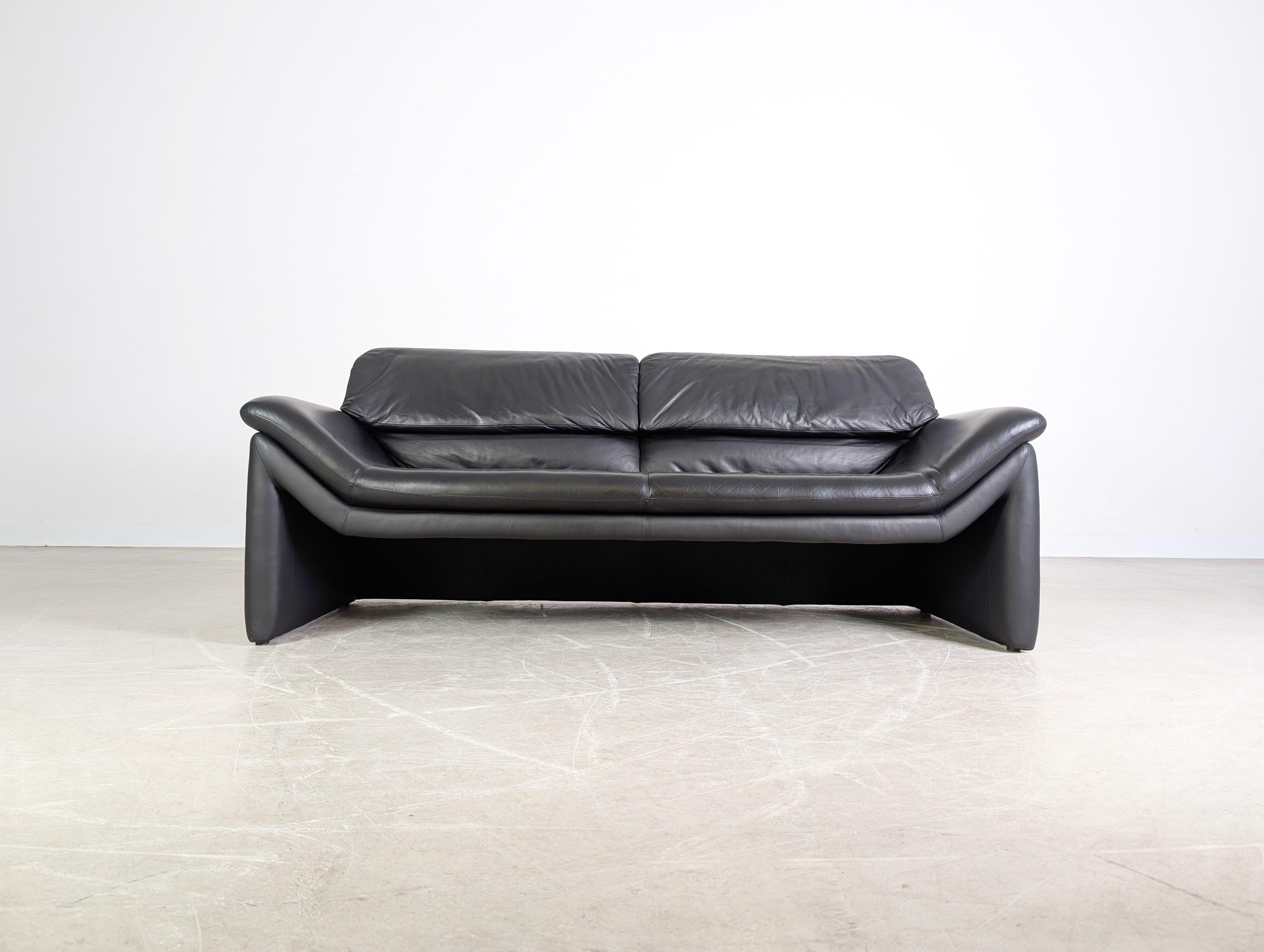 Original Hans Kaufeld Sofa Design Couch De Sede Leder schwarz (Postmoderne) im Angebot