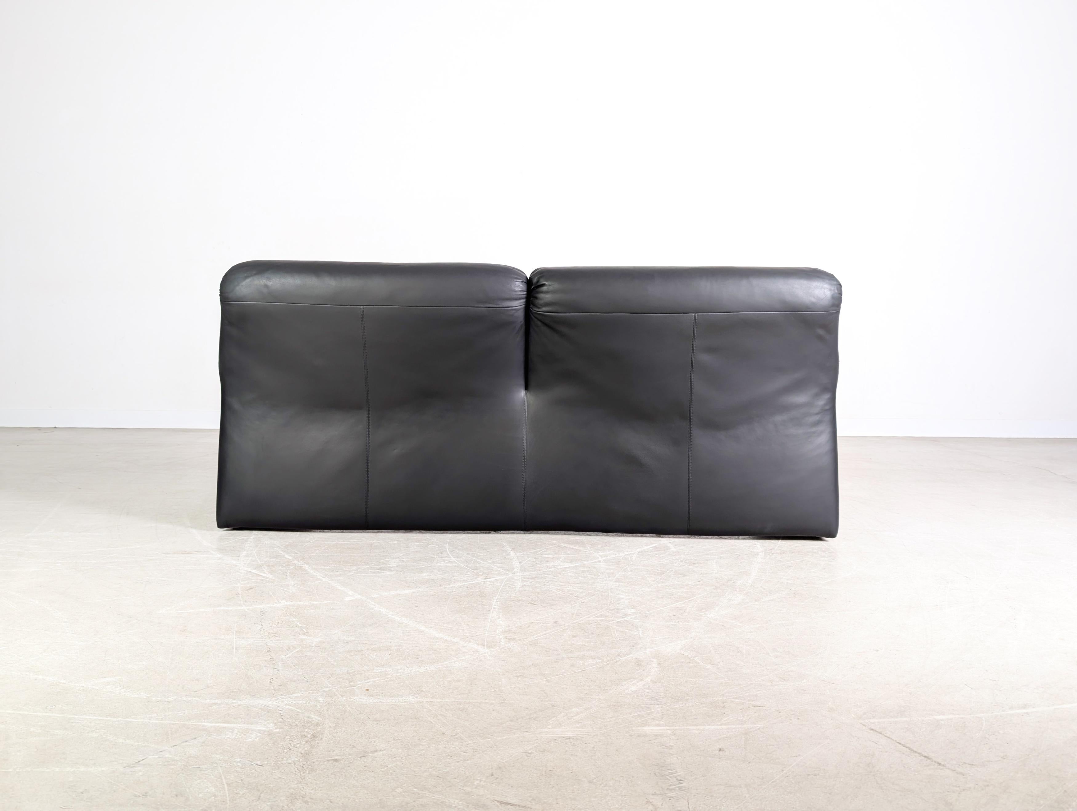 Original Hans Kaufeld Sofa Design Couch De Sede Leder schwarz (21. Jahrhundert und zeitgenössisch) im Angebot