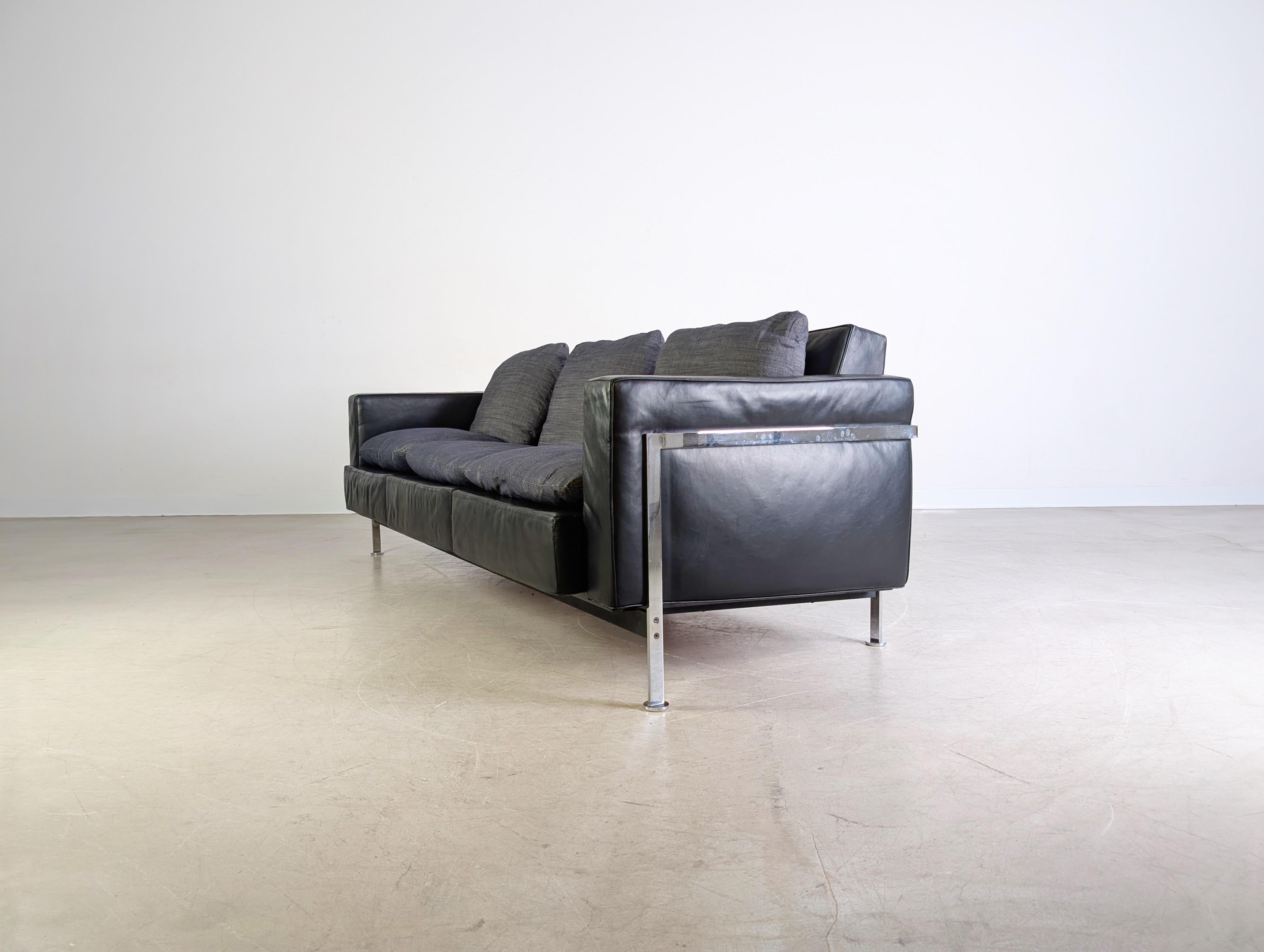Original Hans Kaufeld Sofa RH 302 Robert Haussmann Bauhaus Couch (Mitte des 20. Jahrhunderts) im Angebot