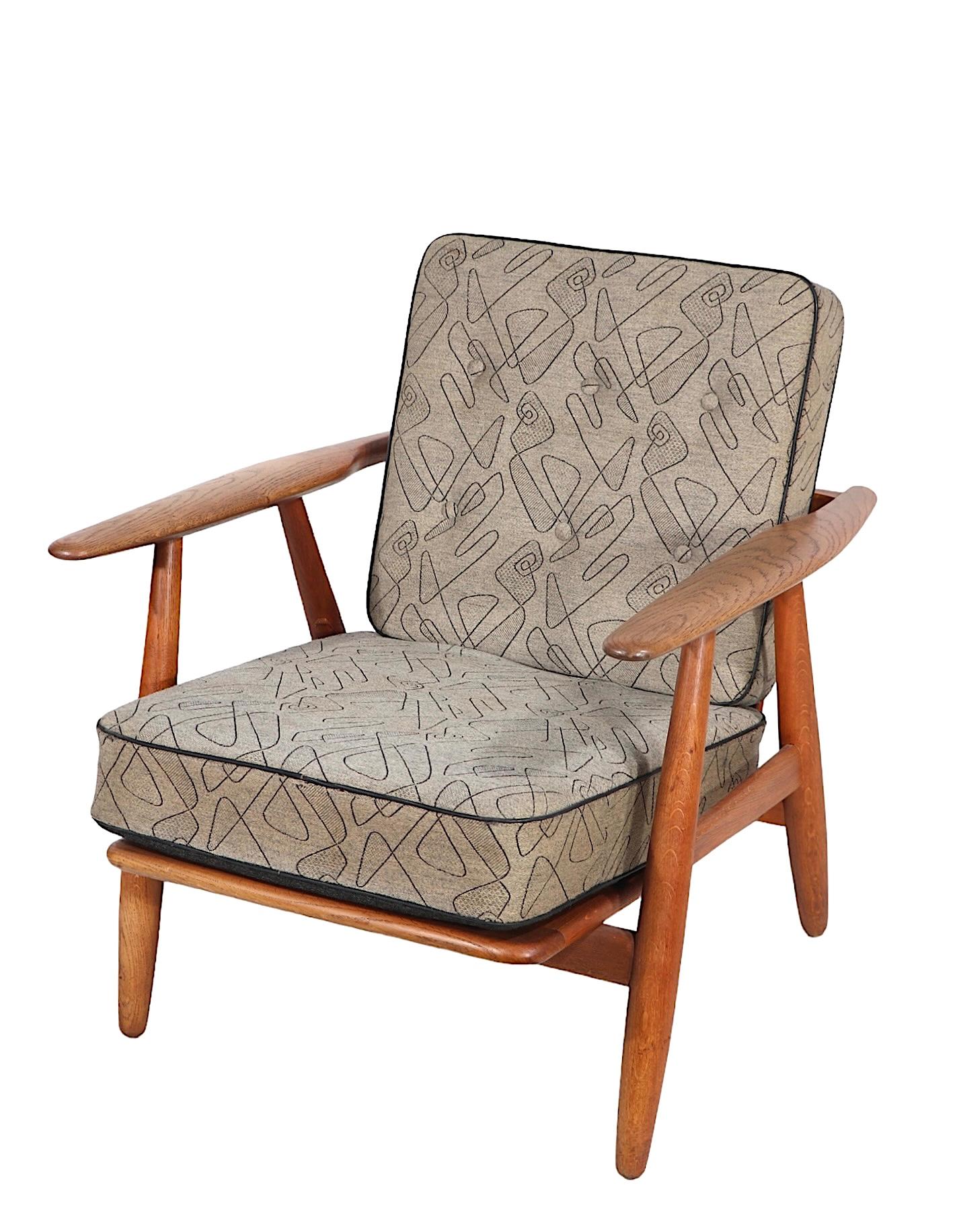 Scandinavian Modern Original Hans Wegner Cigar Chair Made in Denmark for GETAMA c 1950's For Sale