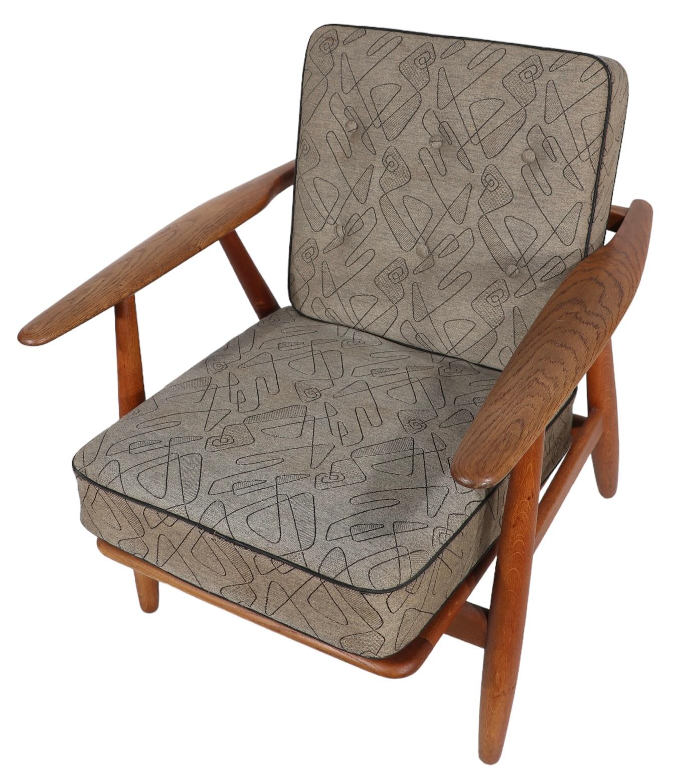 20ième siècle Original Hans Wegner Cigar Chair Made in Denmark for GETAMA c 1950's en vente