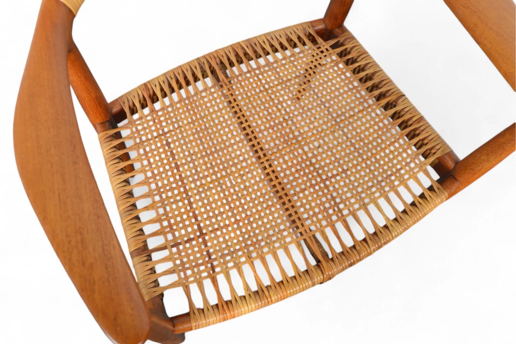 Sedia rotonda originale Hans Wegner Jh-501 in Teak + Cane in vendita 4