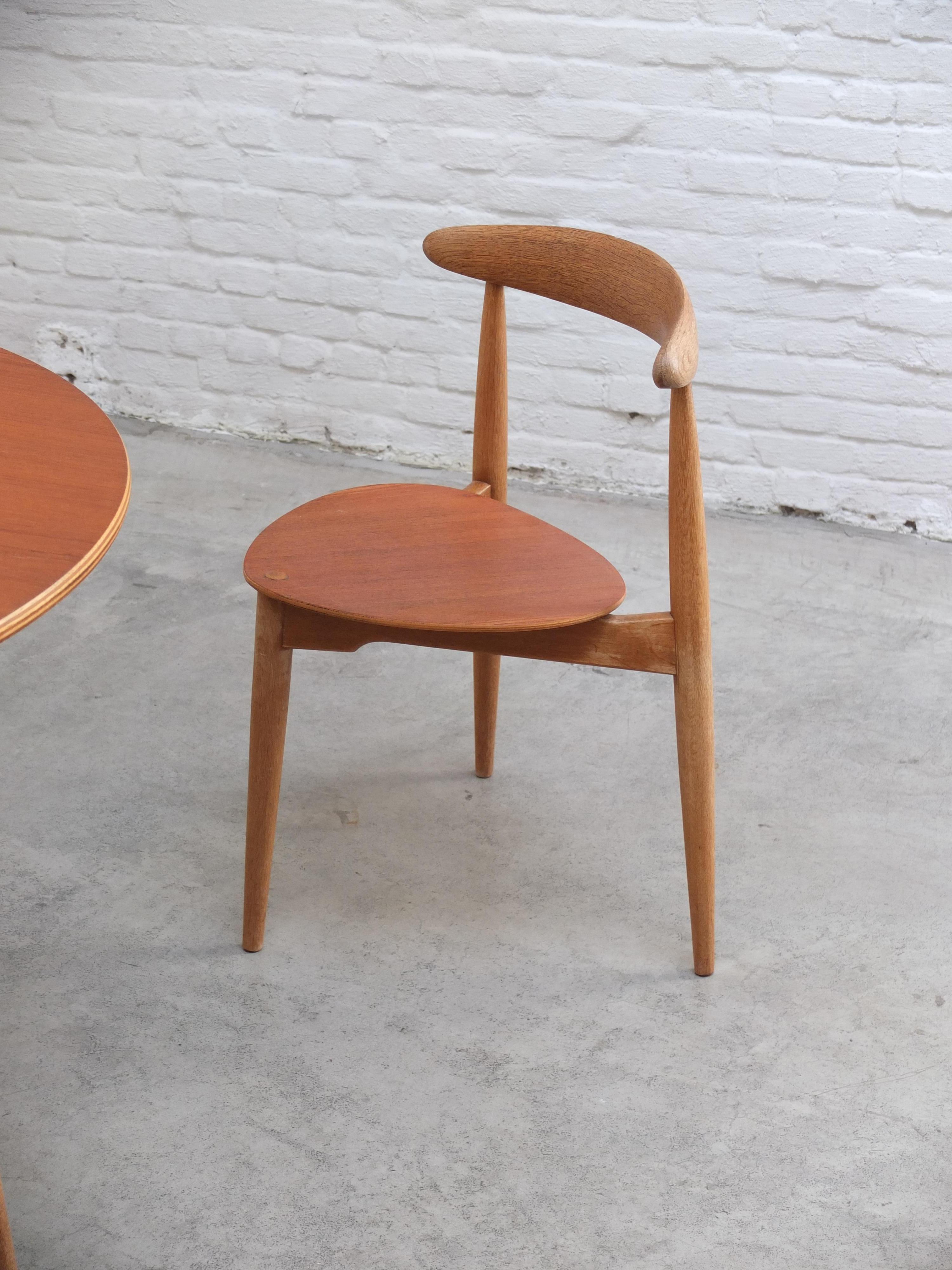 Original 'Heart' Dining Set by Hans Wegner for Fritz Hansen, 1952 5