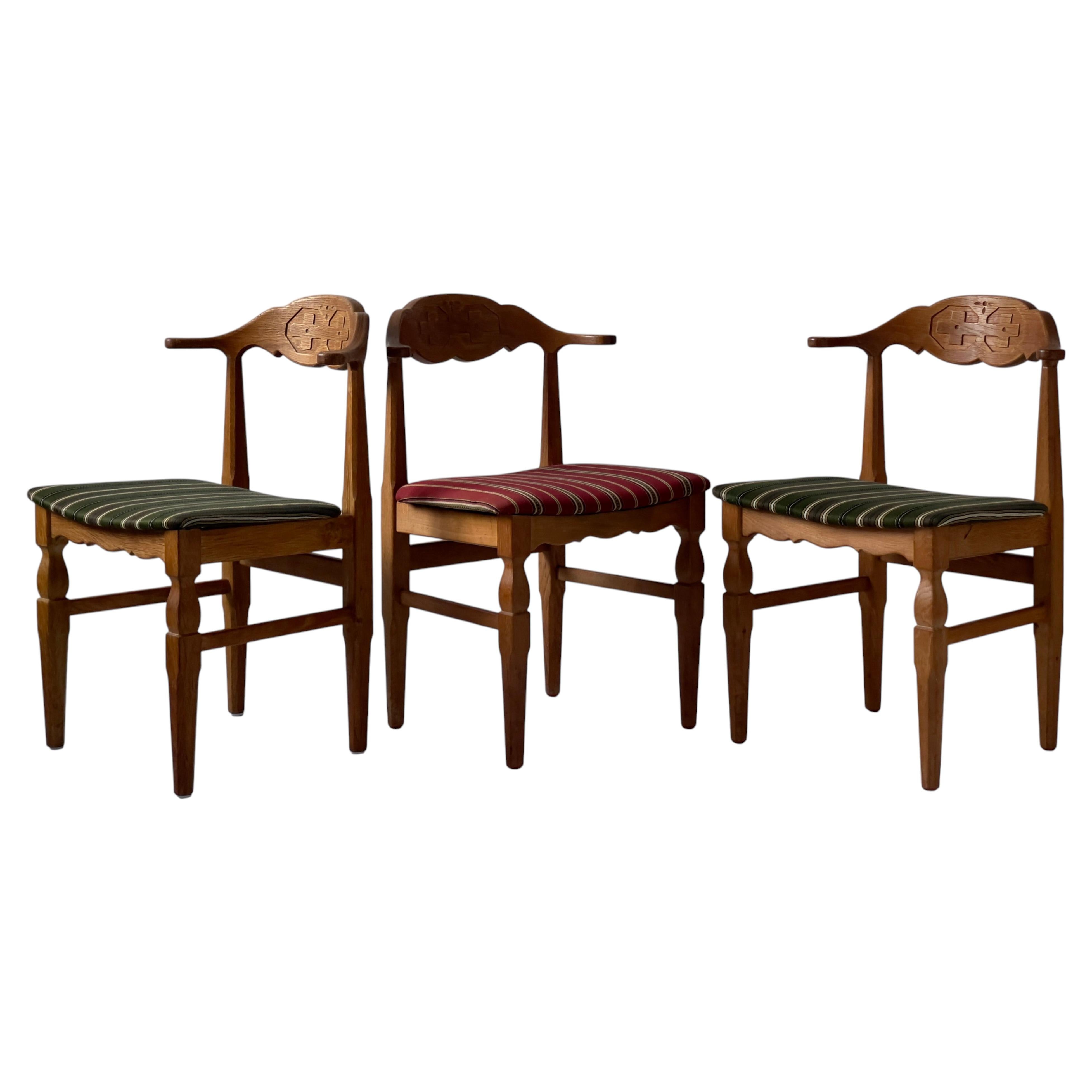 Original Henning Kjærnulf Dining Chairs in Solid Oak and Wool Fabric 1970s