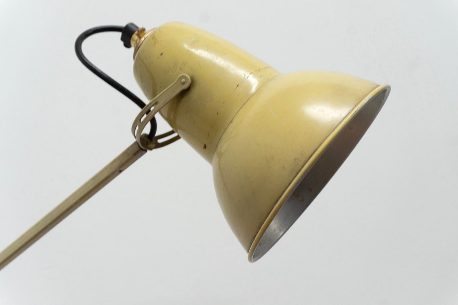 Herbert Terry Anglepoise Industrielle Schreibtischlampe, Modell 1227 (Metall) im Angebot