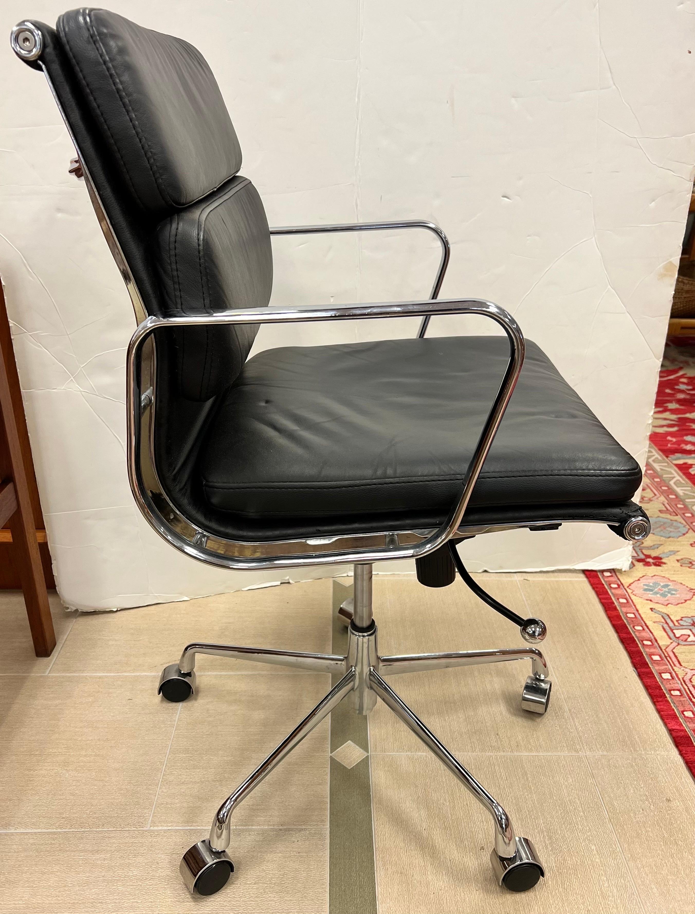 Mid-Century Modern Original Herman Miller Black Leather Soft Pad Executive Office Chair Eames