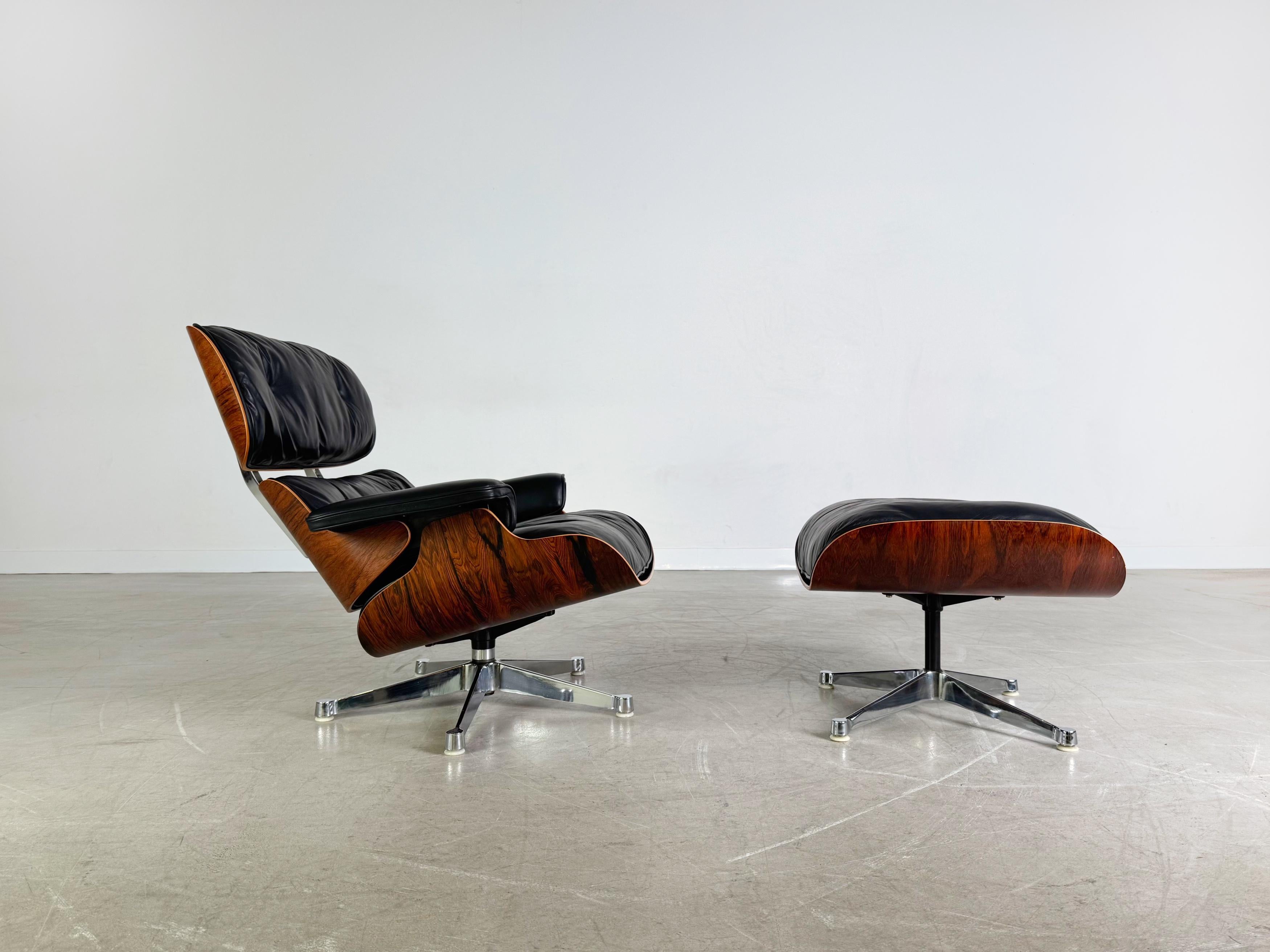 Mid-20th Century Original Herman Miller Eames Lounge chair Vitra Sessel + Ottoman For Sale
