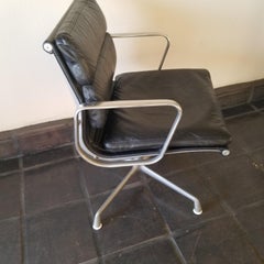 Original Herman Miller Eames Soft Pad Management Side Chair Cuir noir:: 1970