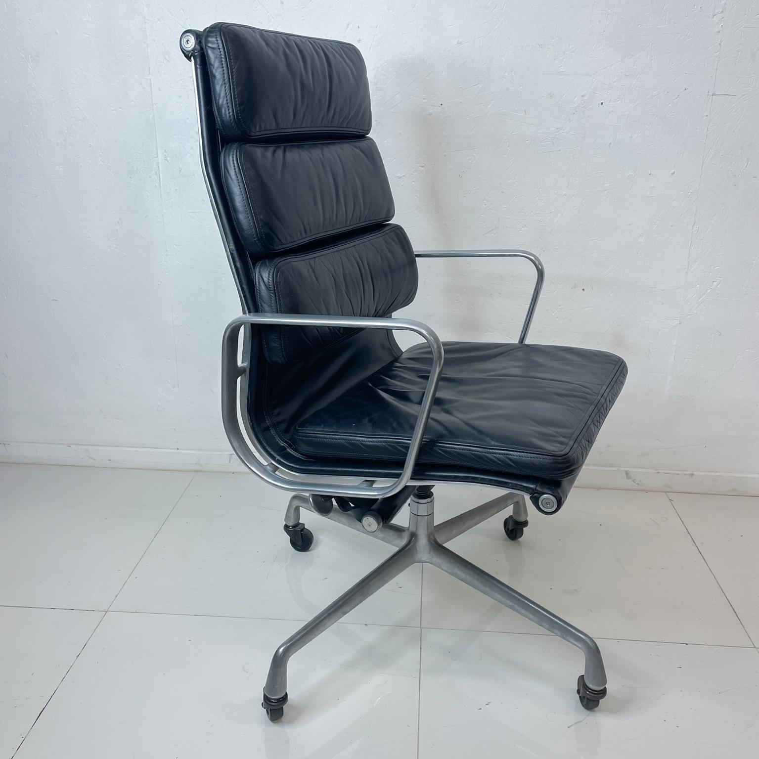 American 1978 Original Herman Miller Eames Soft Pad Executive Chair Black Leather