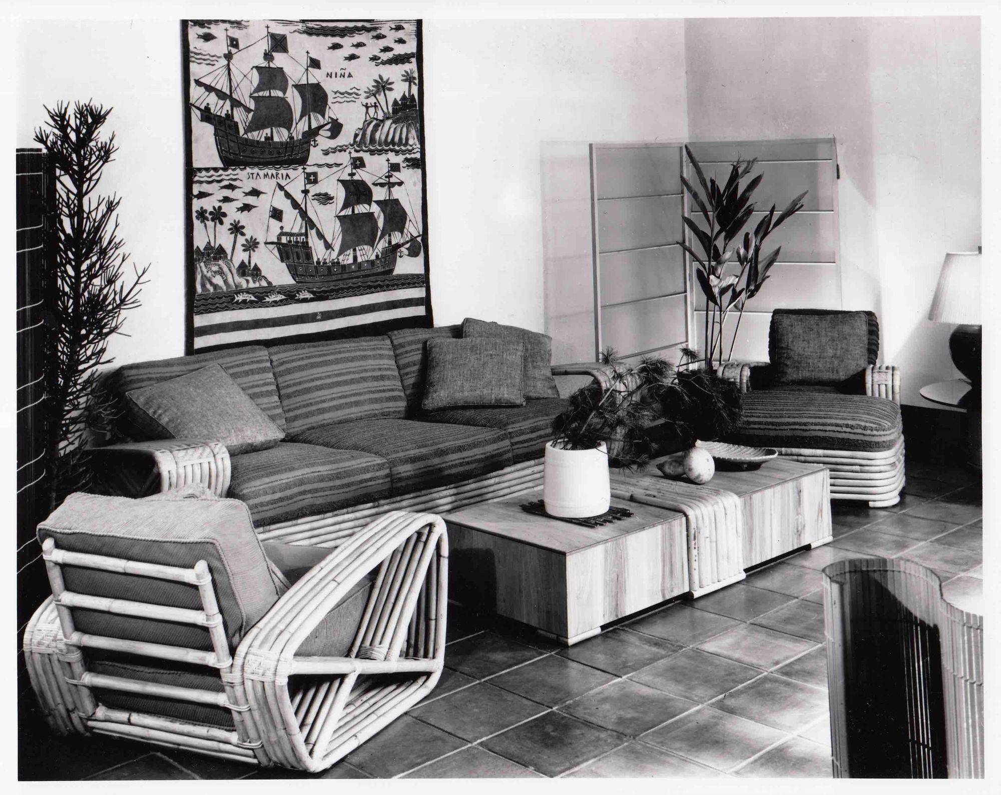 Original Historic Hand Made 9 Strand Square Pretzel Rattan Sofa By Paul T Frankl en vente 10