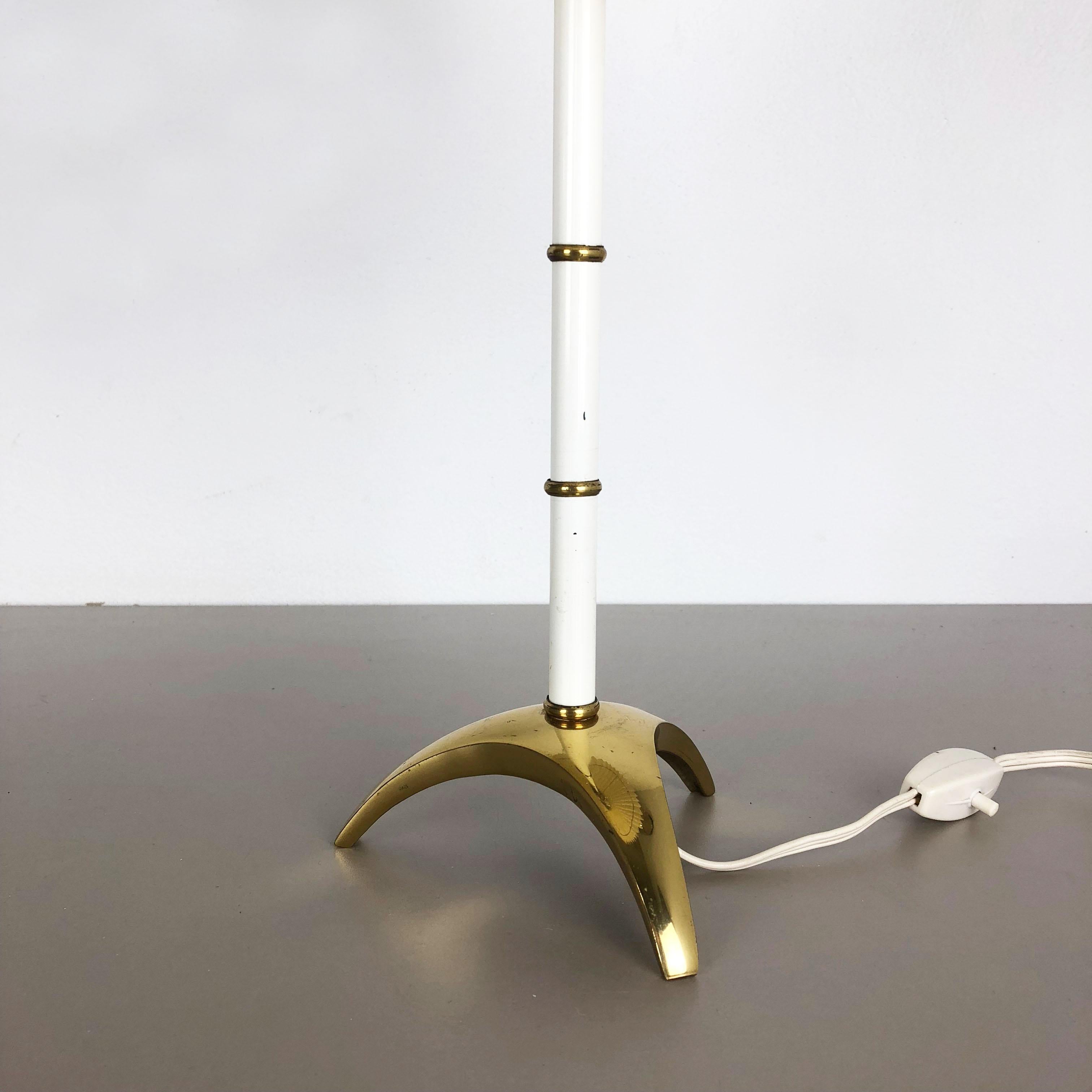 Original Hollywood Regency Bauhaus Brass Tripod Table Light, Austria, 1960s 2