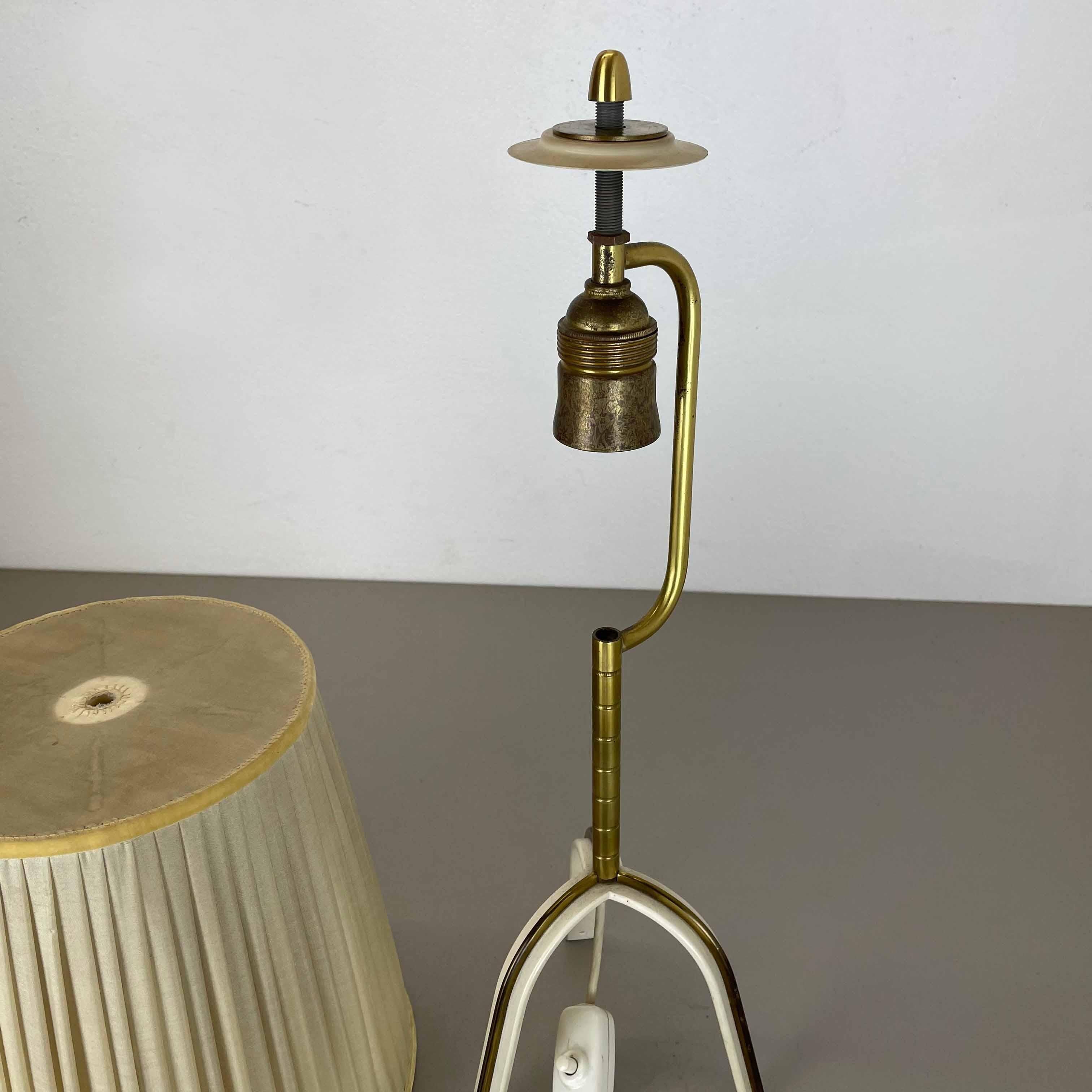 Original Hollywood Regency Kalmar Style Brass Tripod Table Light, Austria, 1950s For Sale 14