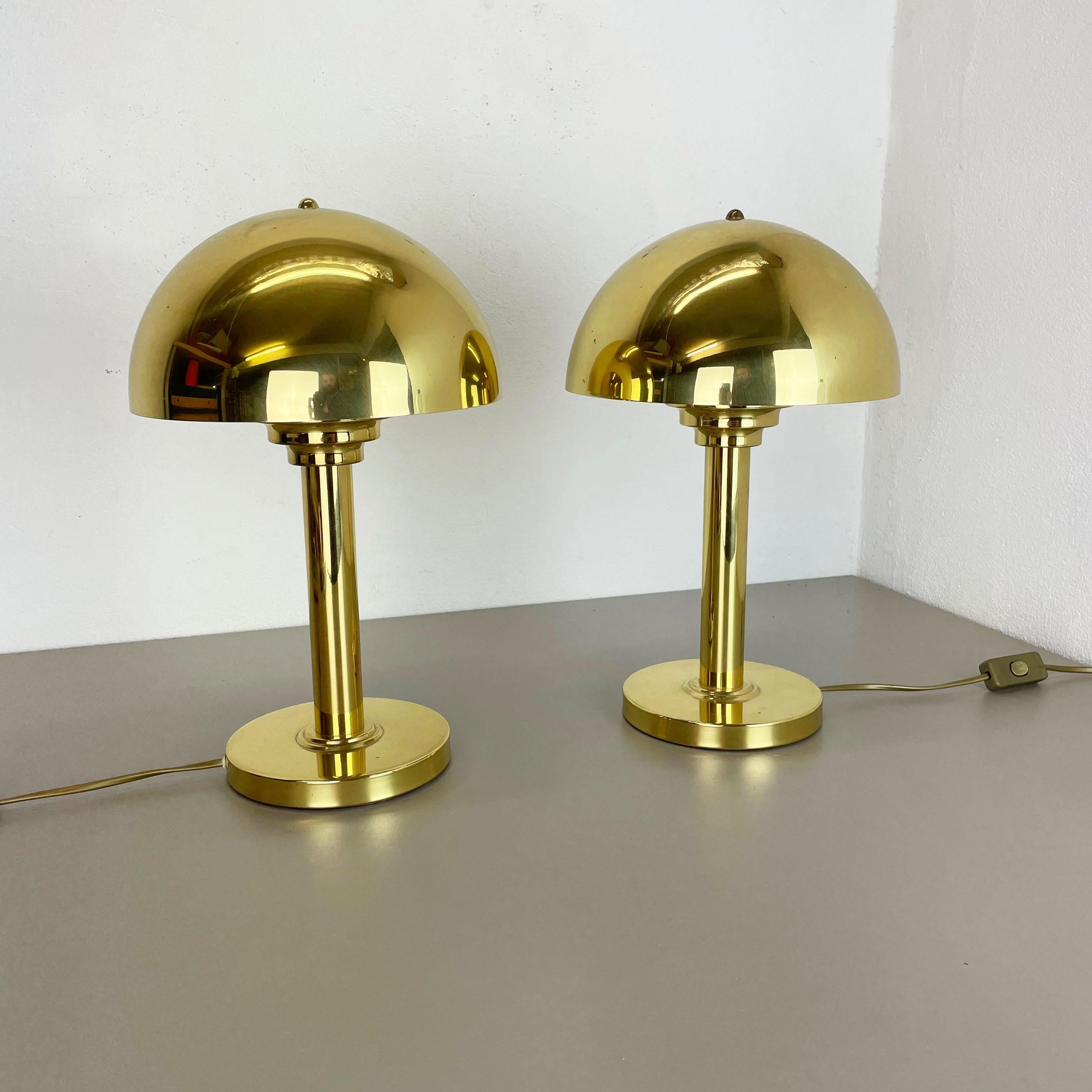 Mid-Century Modern set of 2 Hollywood Regency Mushroom Brass Sputnik Table Light, Italy, 1980s