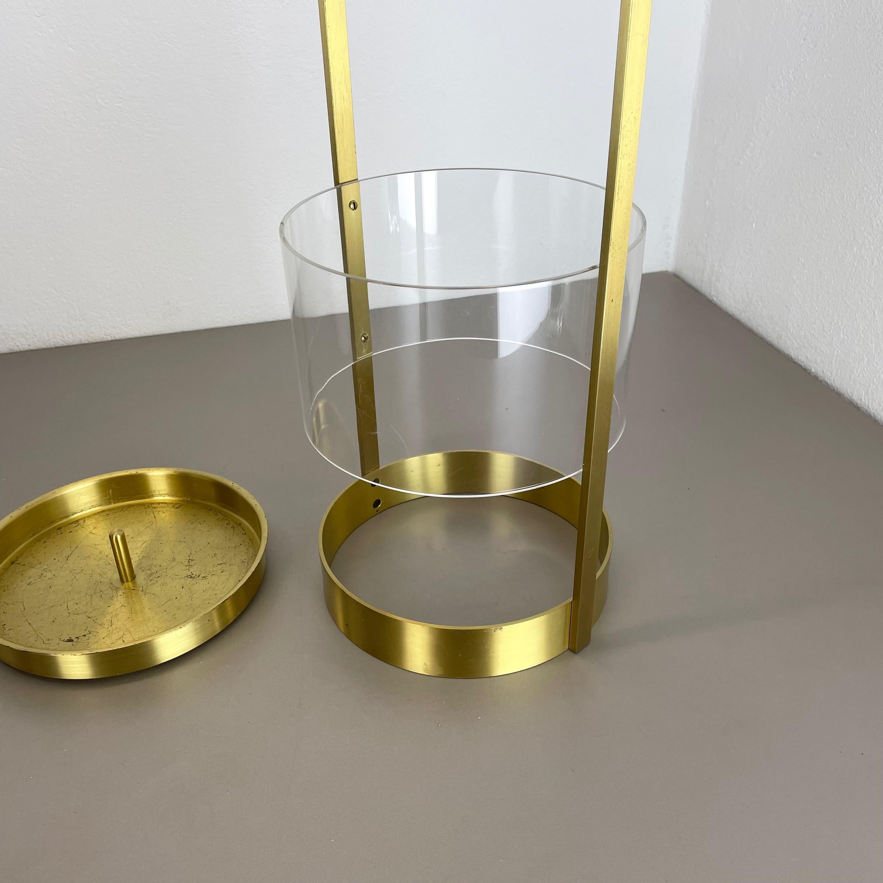 Original Hollywood Regency Solid Brass Acryl Glass Umbrella Stand, Italy, 1970s For Sale 11