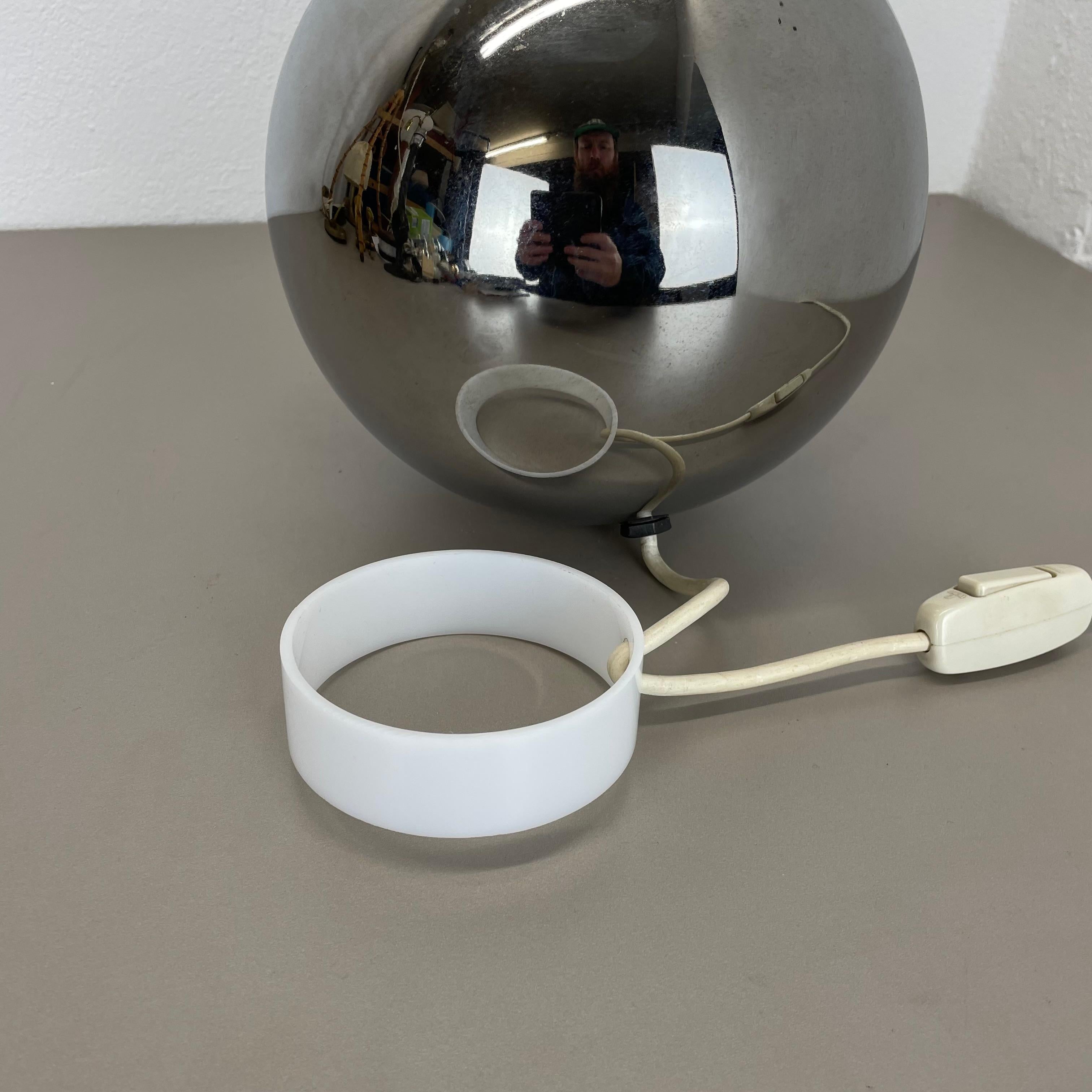 Originale lampada da tavolo a sfera Sputnik in stile Hollywood Regency, Italia anni '70 in vendita 9