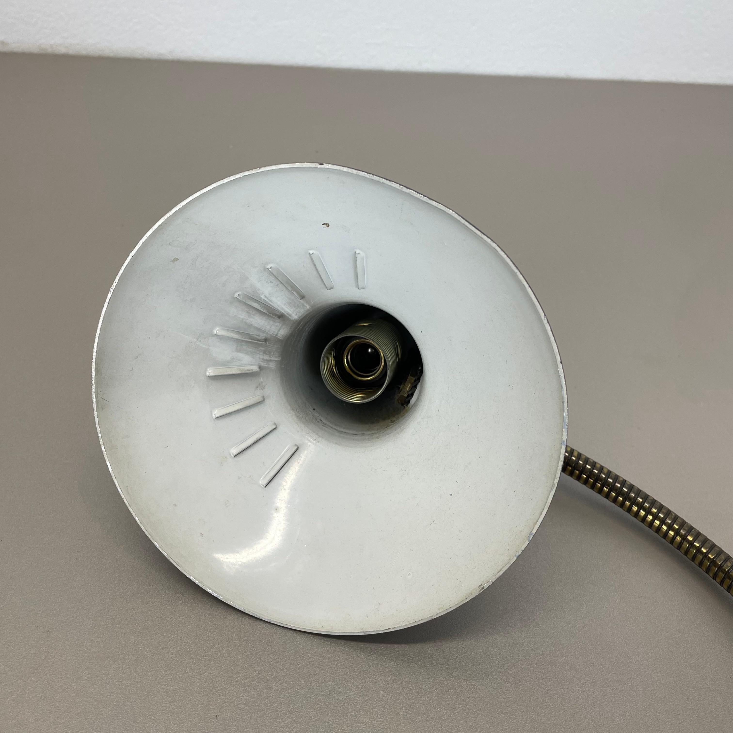 Original Hollywood Regency Stilnovo Style Brass Sputnik Table Light, Italy 1950s For Sale 11