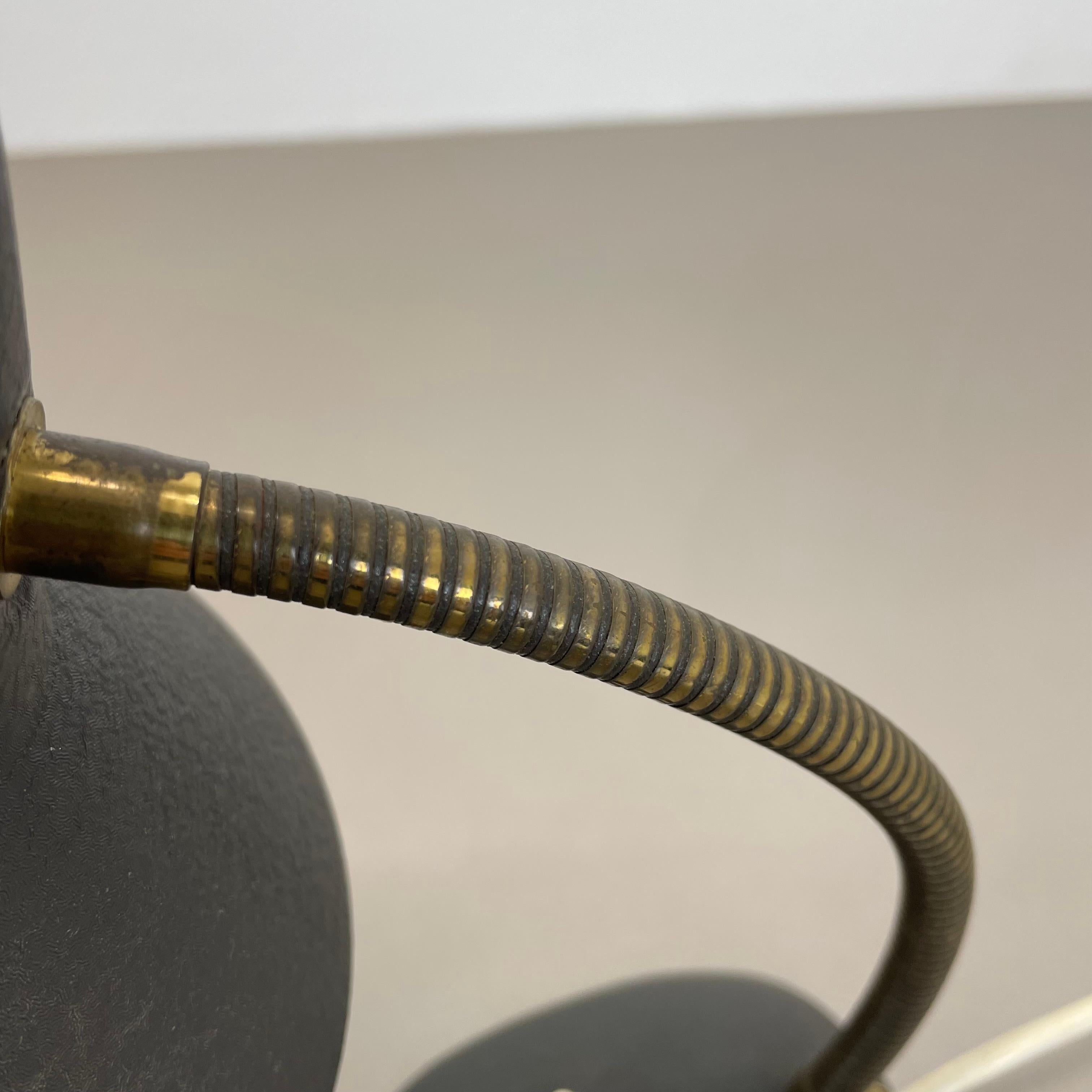 20th Century Original Hollywood Regency Stilnovo Style Brass Sputnik Table Light, Italy 1950s For Sale