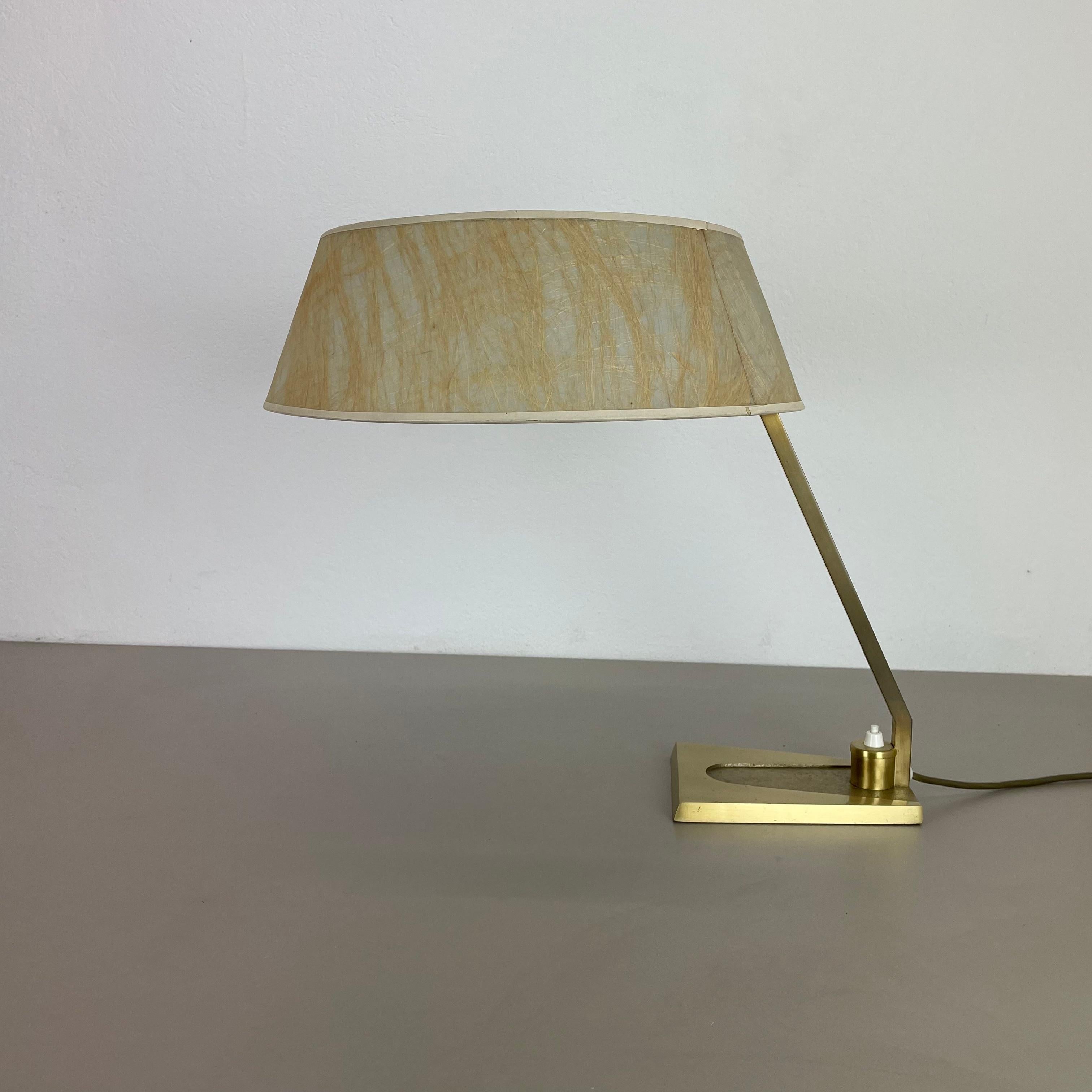 Mid-Century Modern Original Hollywood Regency Stilnovo Style Brass Sputnik Table Light, Italy 1970s For Sale