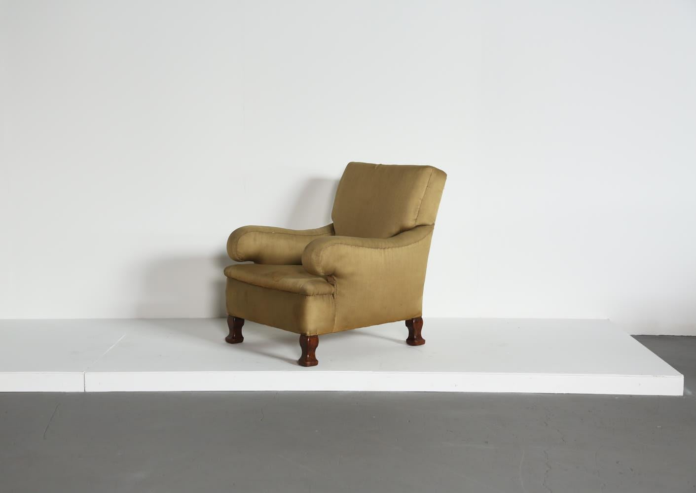 Original Howard Era Armchair, England, 19th Century, for Reupholstery For Sale 4