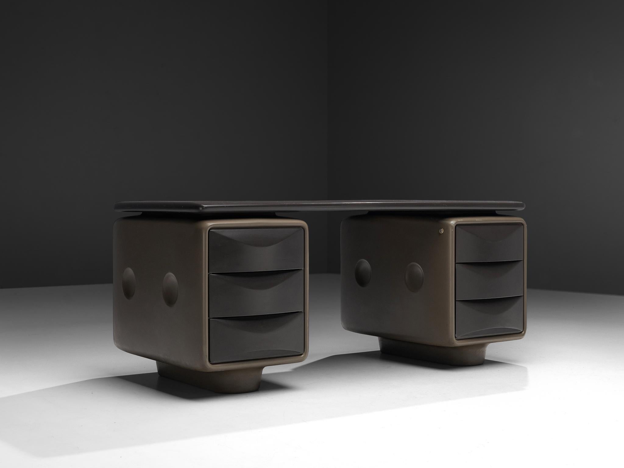 Original ‘Igl’ Ernest Hofmann for Werndl Free-Standing Desk 'Igl-Jet' For Sale 1
